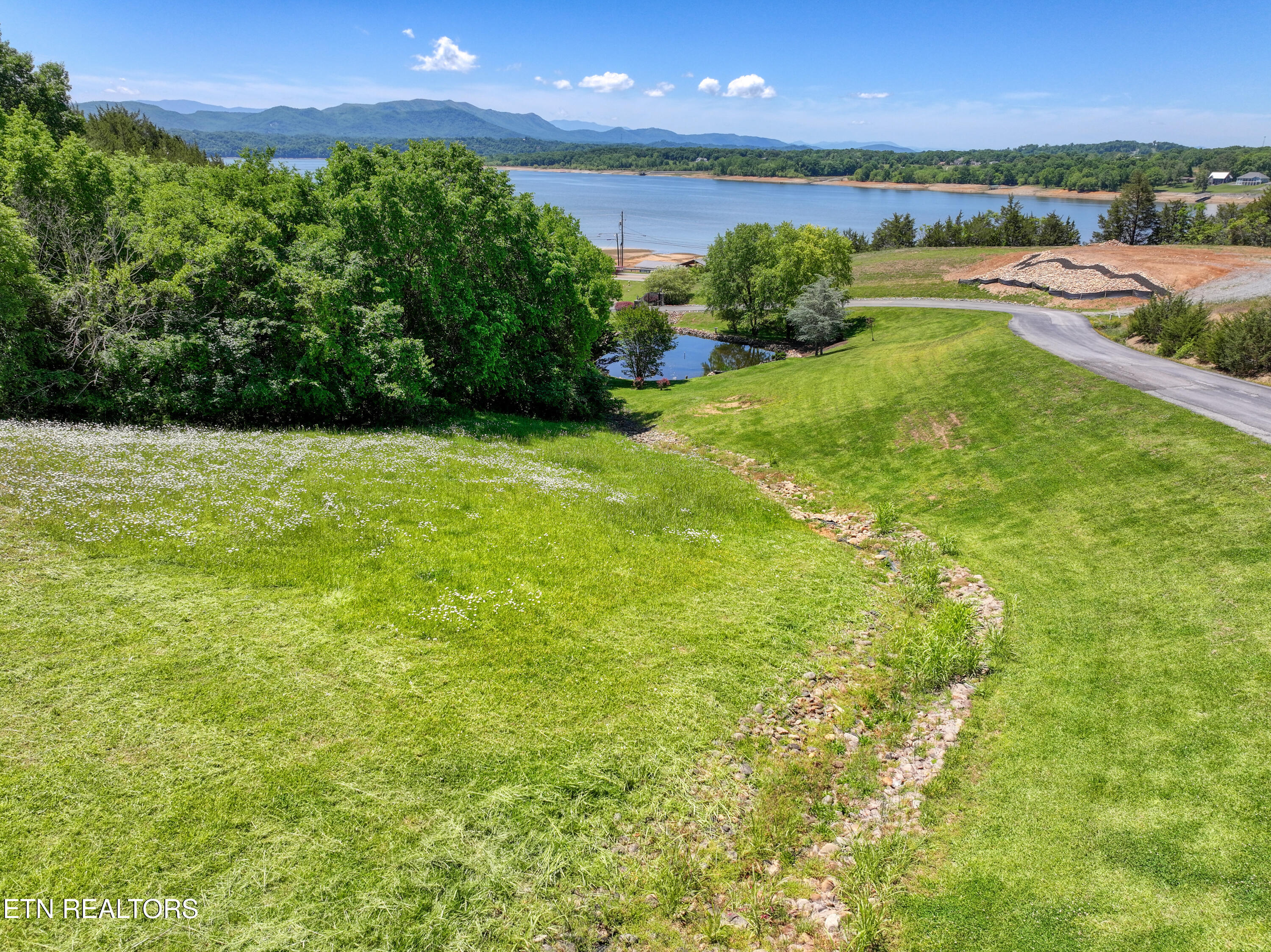 Lot 8 Emerald Pointe Newport TN 37821