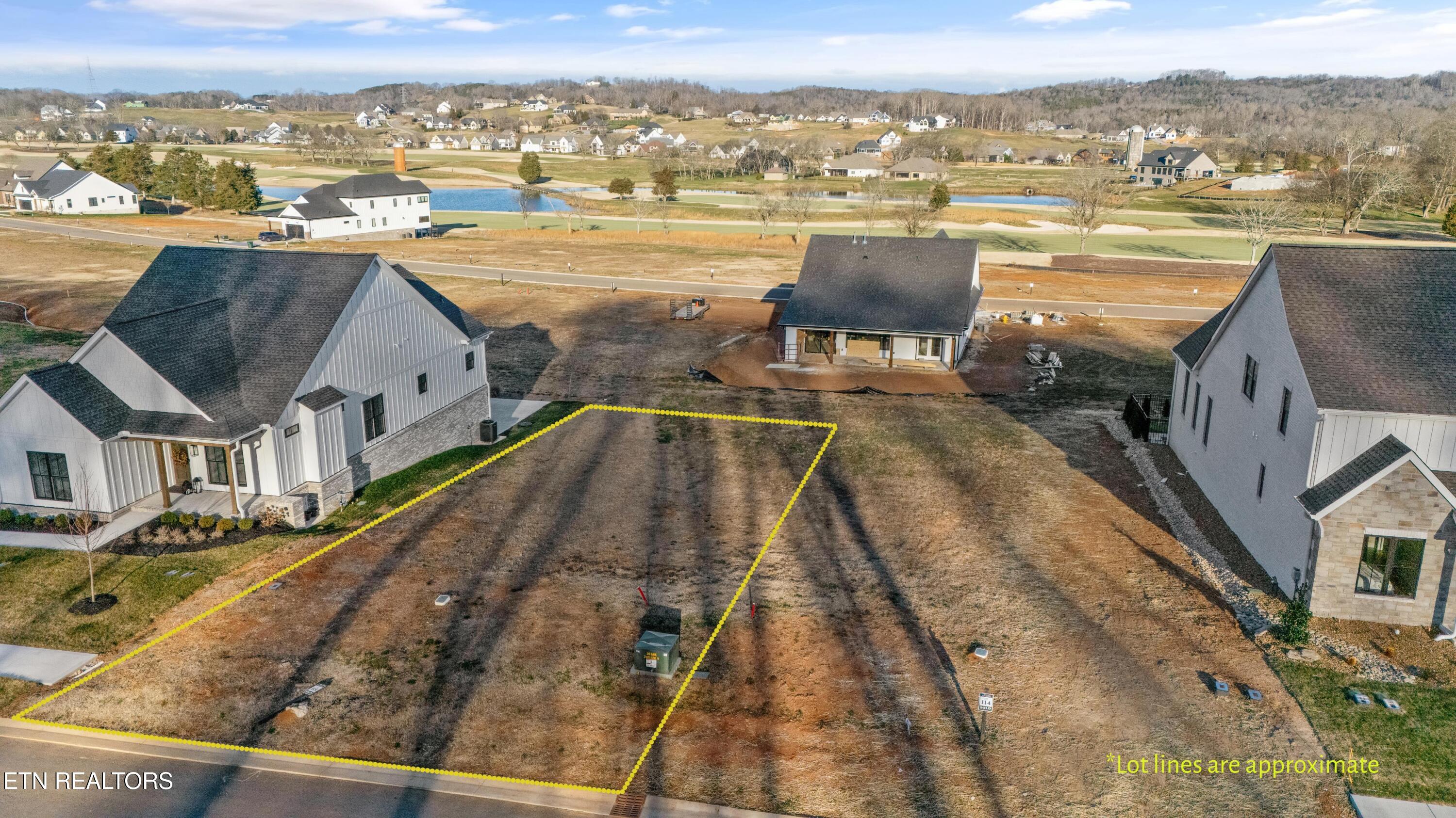 1700 Black Bear Circle Loudon TN 37774