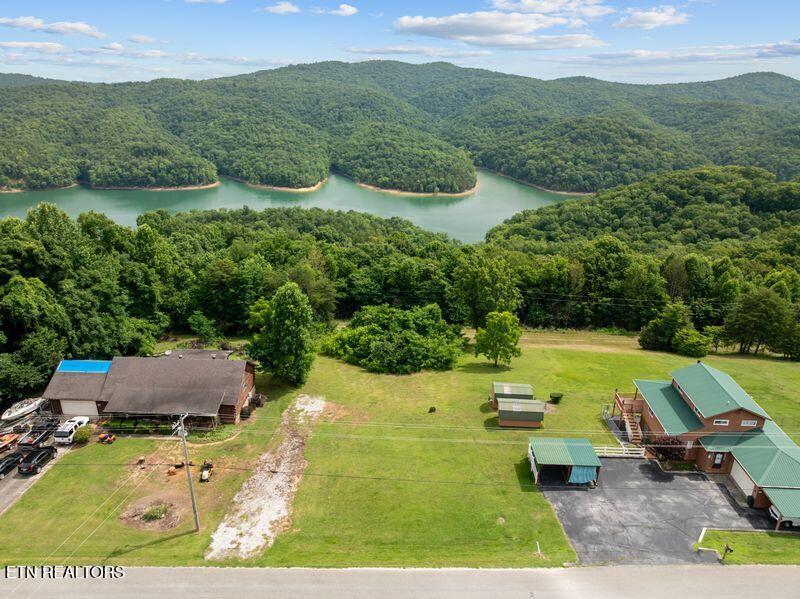 976 Livingston Boat Dock Road Allons TN 38541