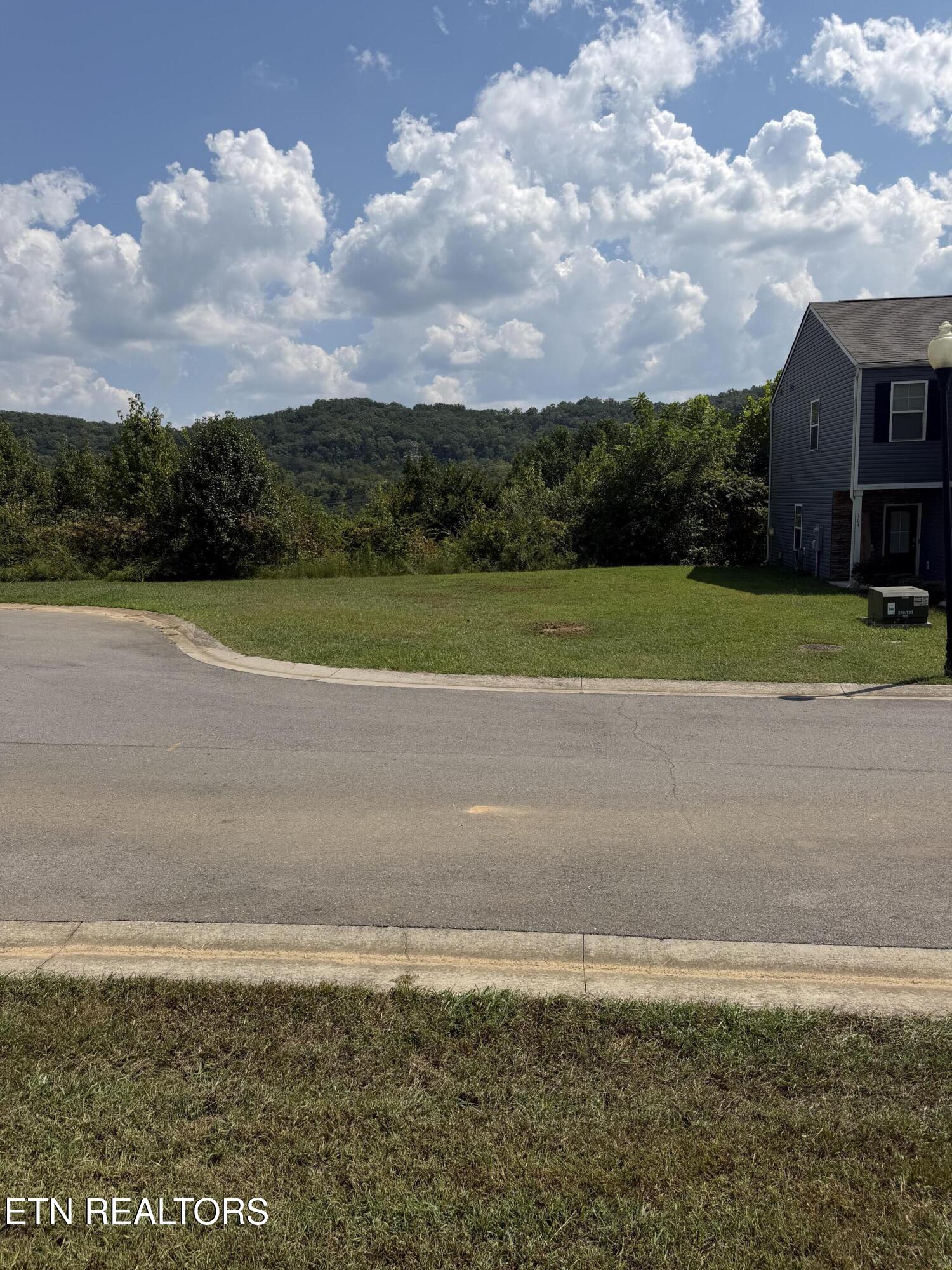 166 Harbour Pointe Lane Oak Ridge TN 37830