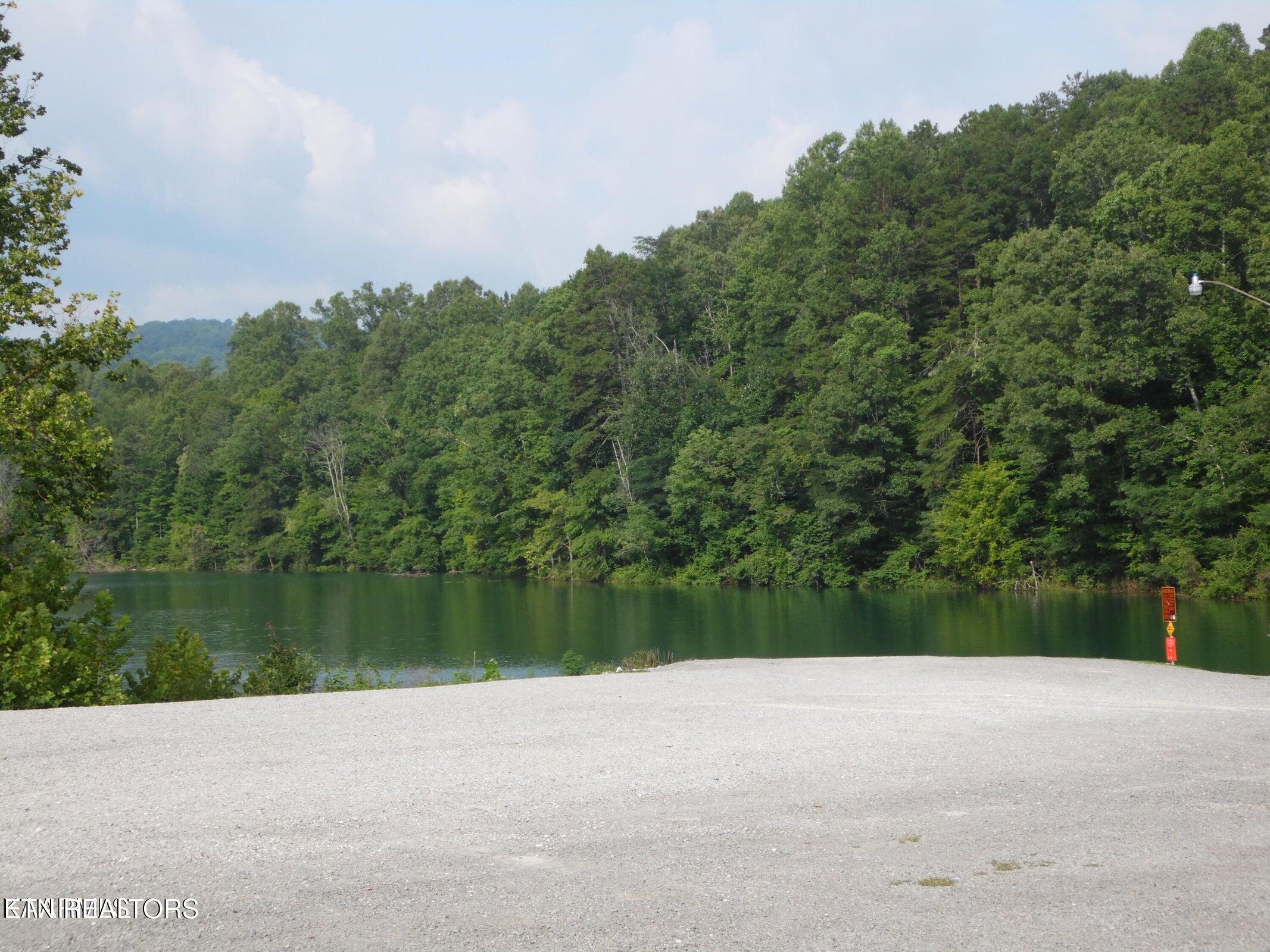 Lot 14 Hiwassee Drive Jacksboro TN 37757