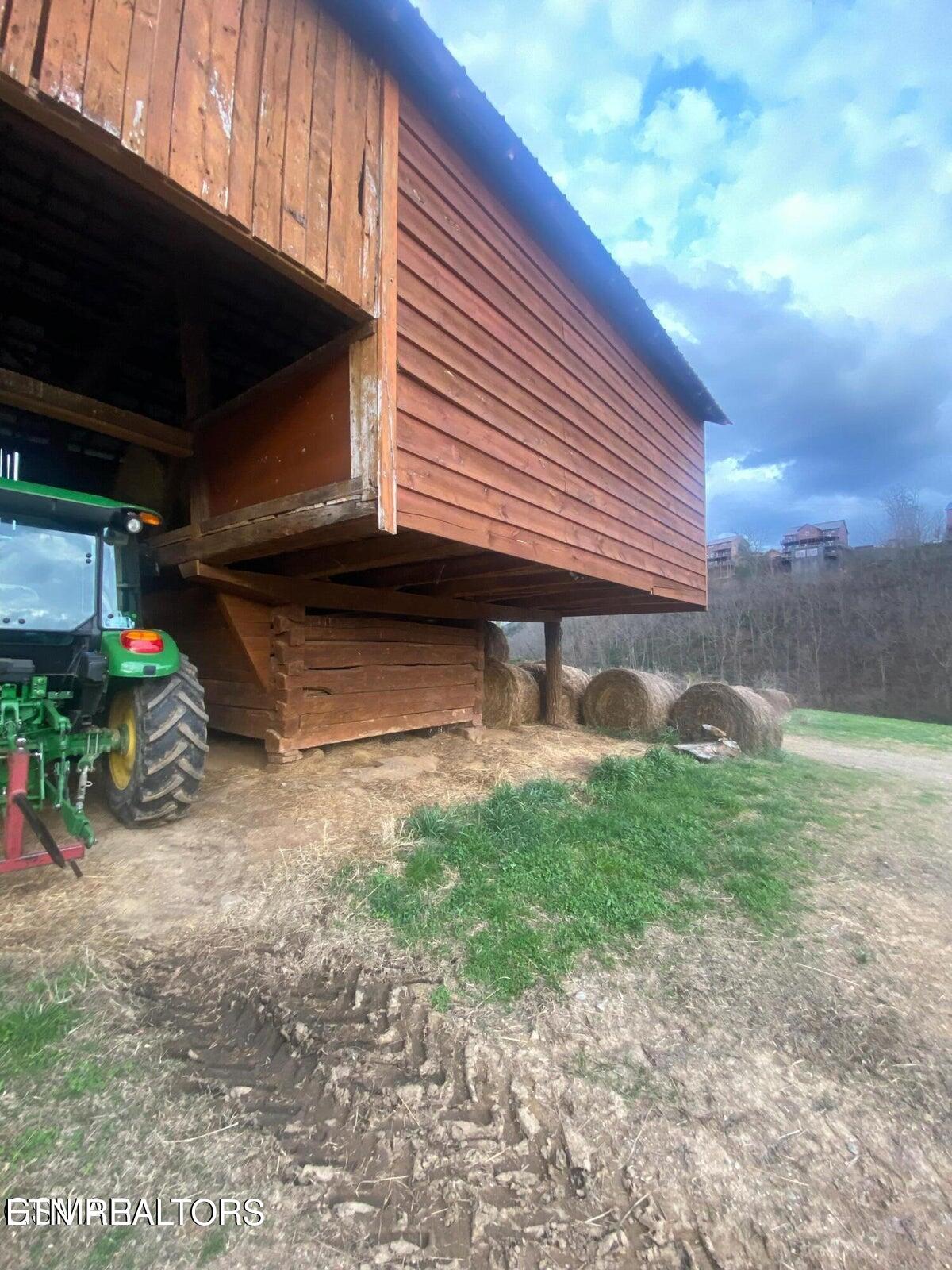 1440 Goose Gap Road Sevierville TN 37876
