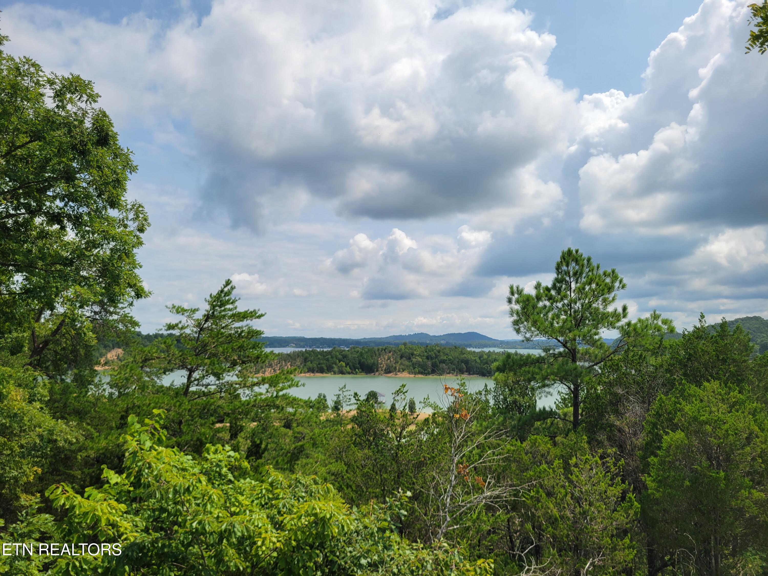 Bay View Point Sevierville TN 37876