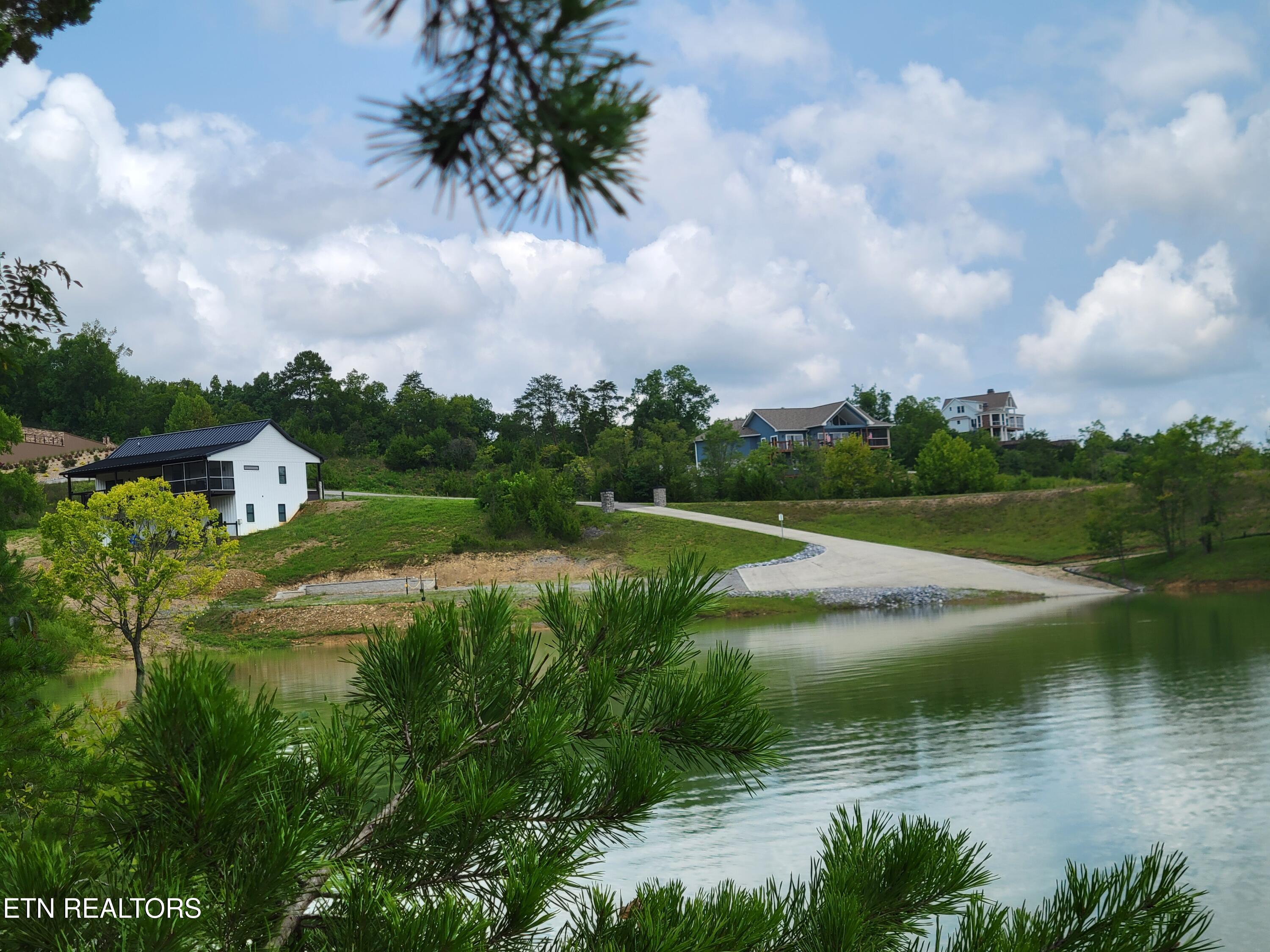 Bay View Point Sevierville TN 37876