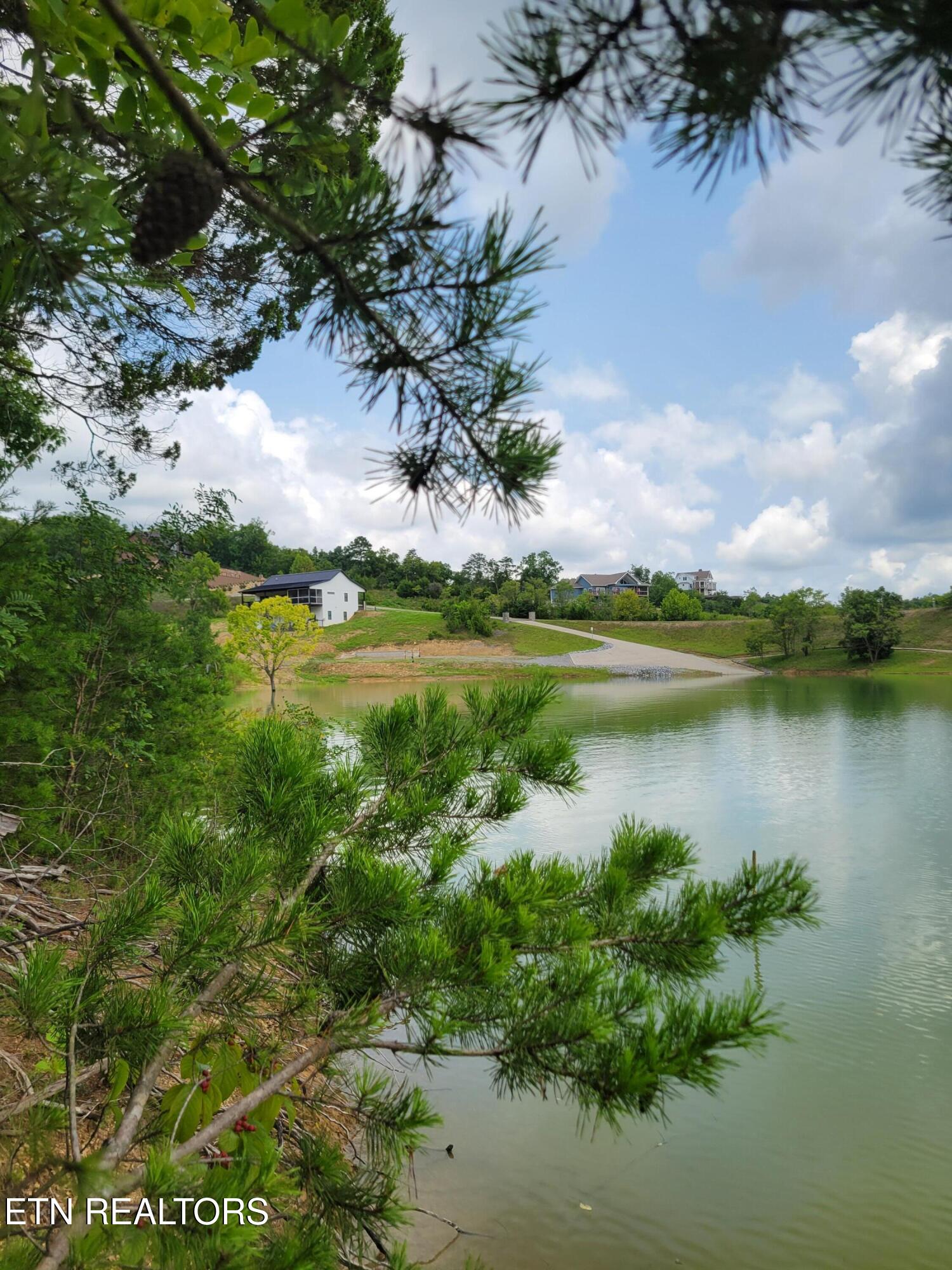 Bay View Point Sevierville TN 37876