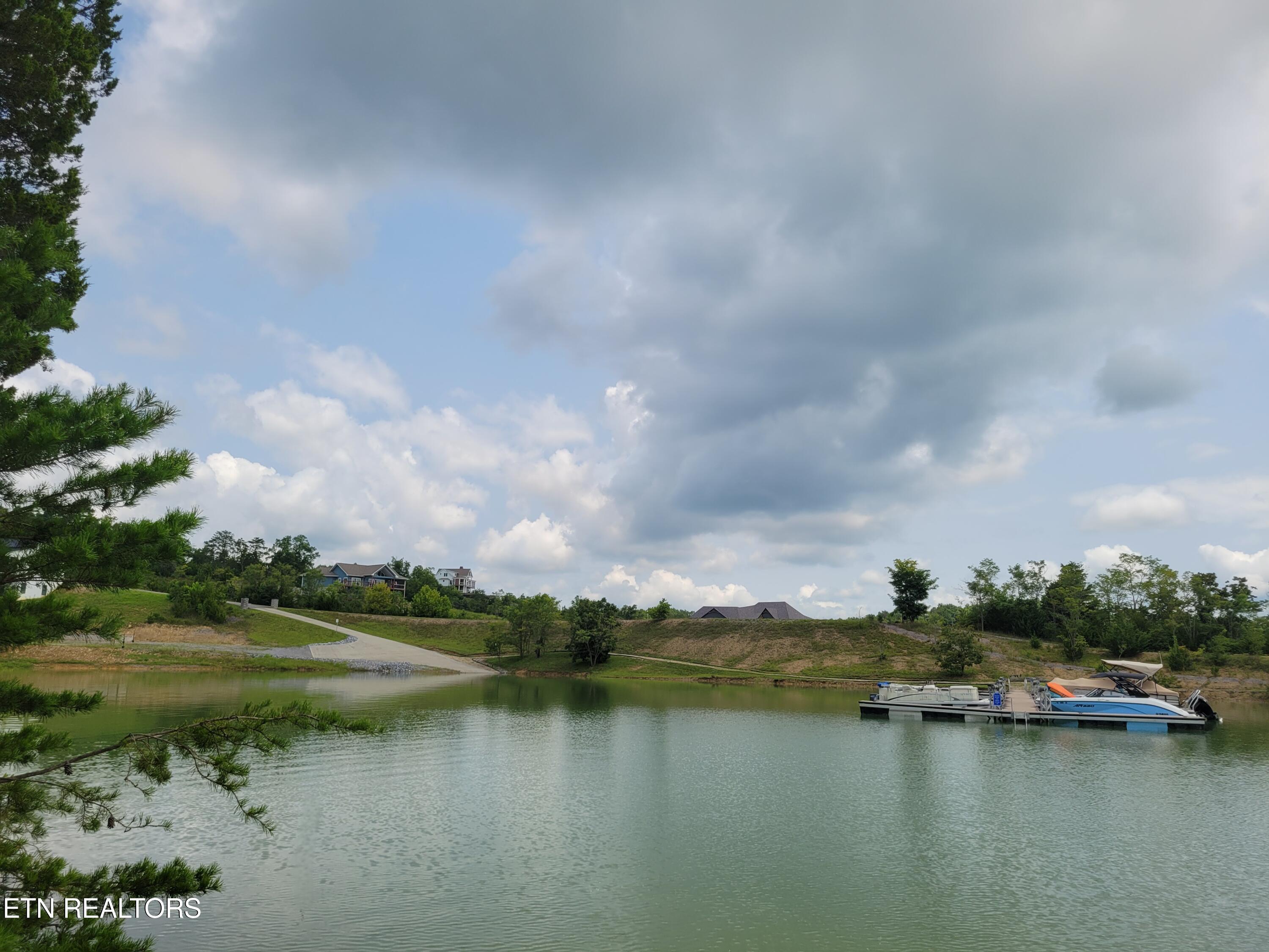 Bay View Point Sevierville TN 37876