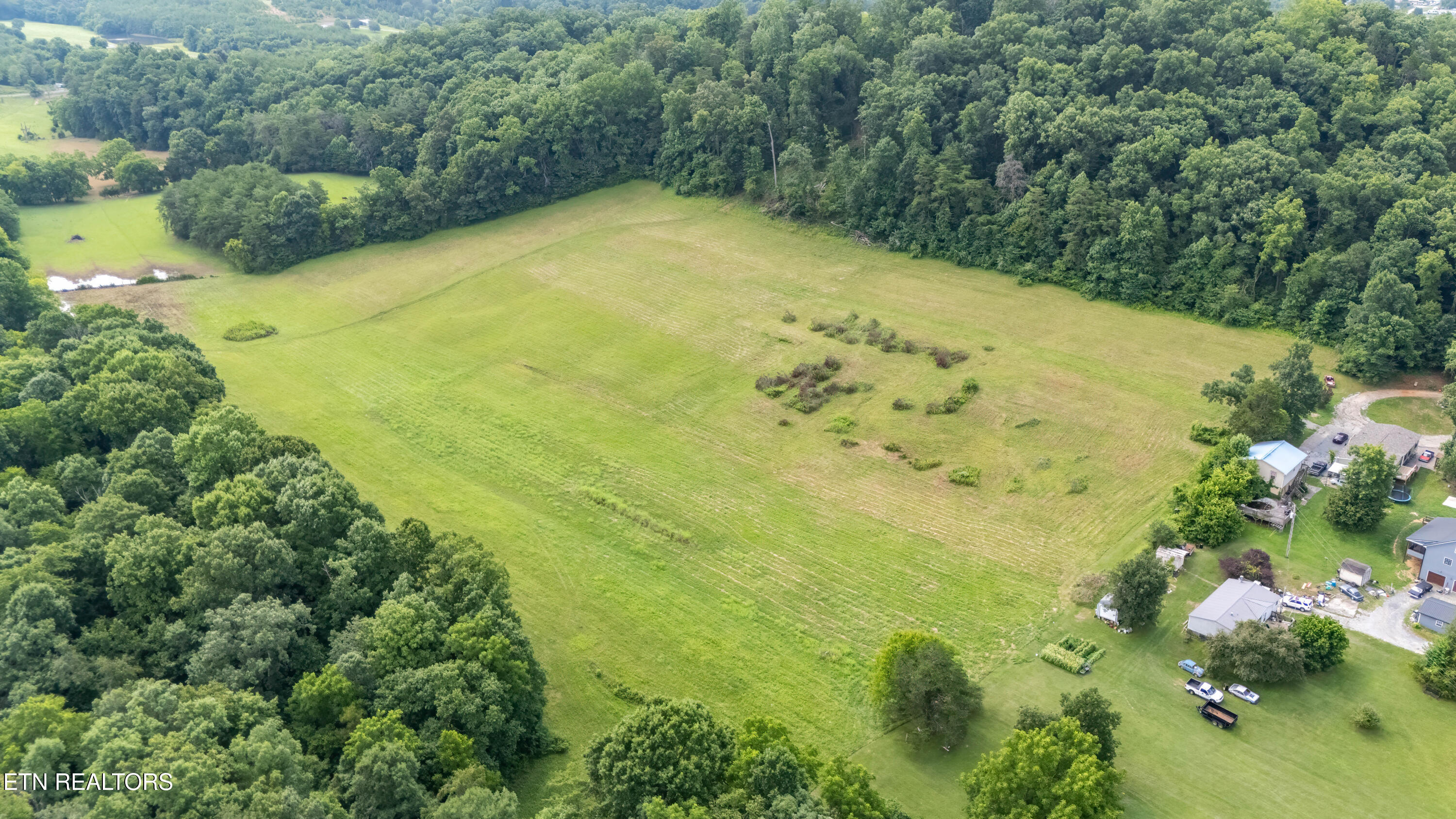 1246 Deep Springs Road Dandridge TN 37725
