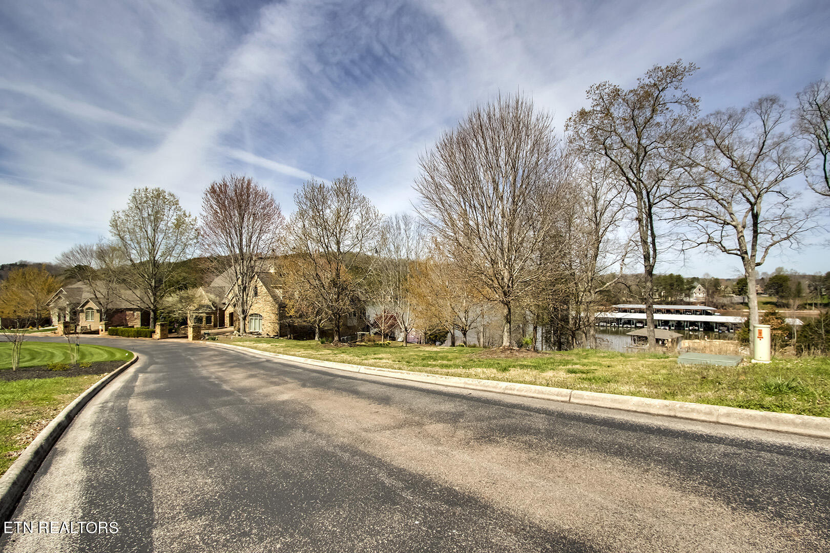 191 White Swan Drive Vonore TN 37885