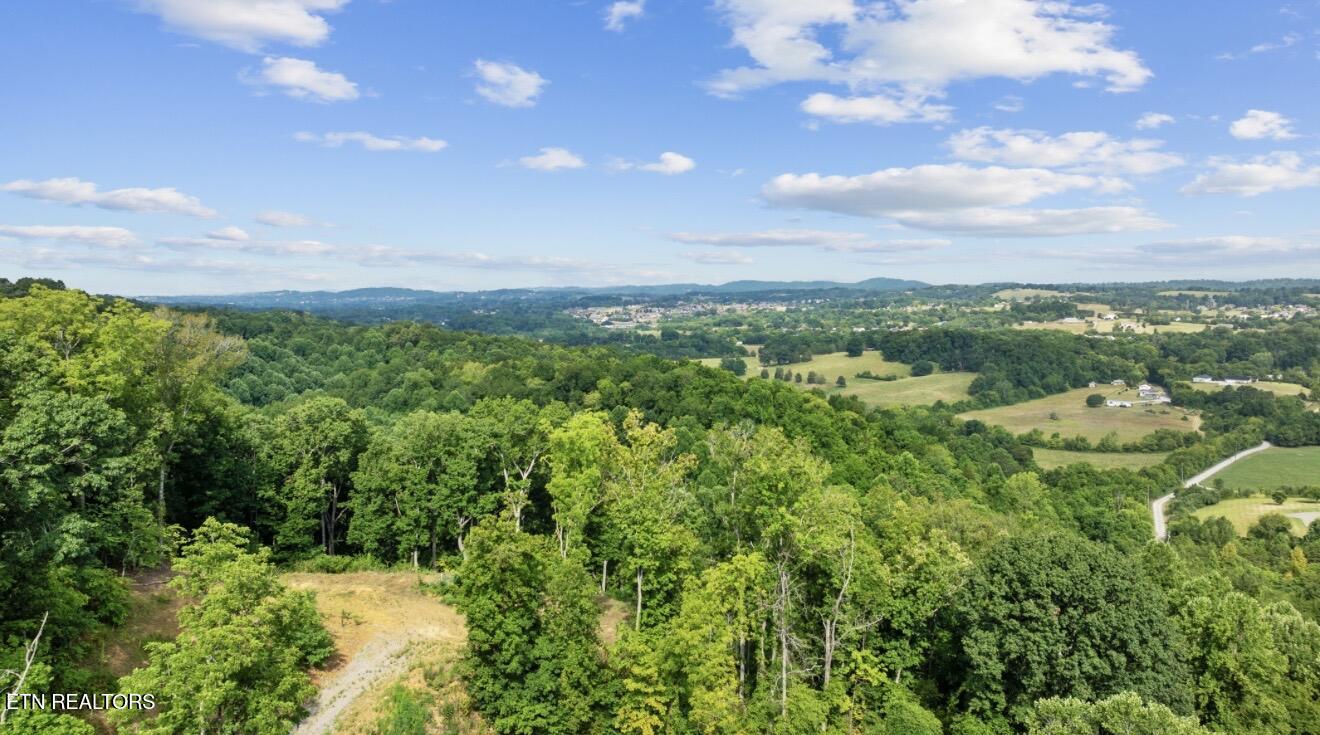 2345 Paradise Way Sevierville TN 37876