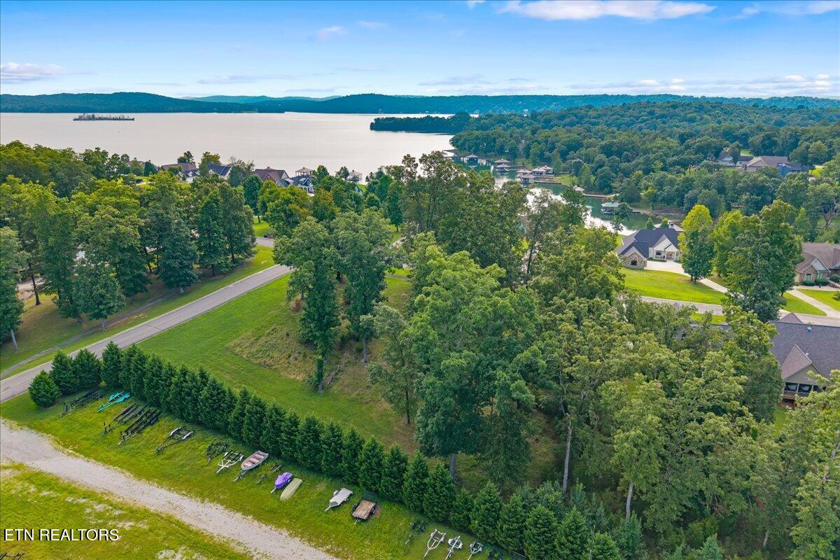 421 Waterfront Way Spring City TN 37381