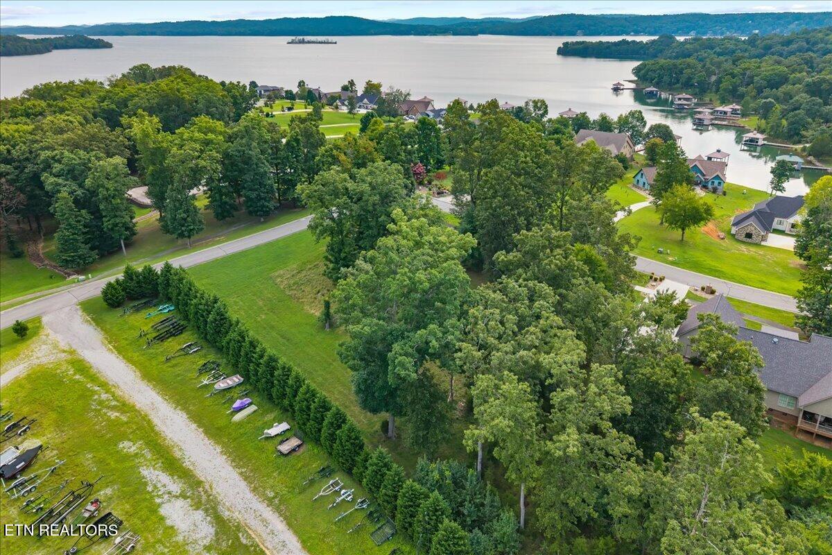 421 Waterfront Way Spring City TN 37381