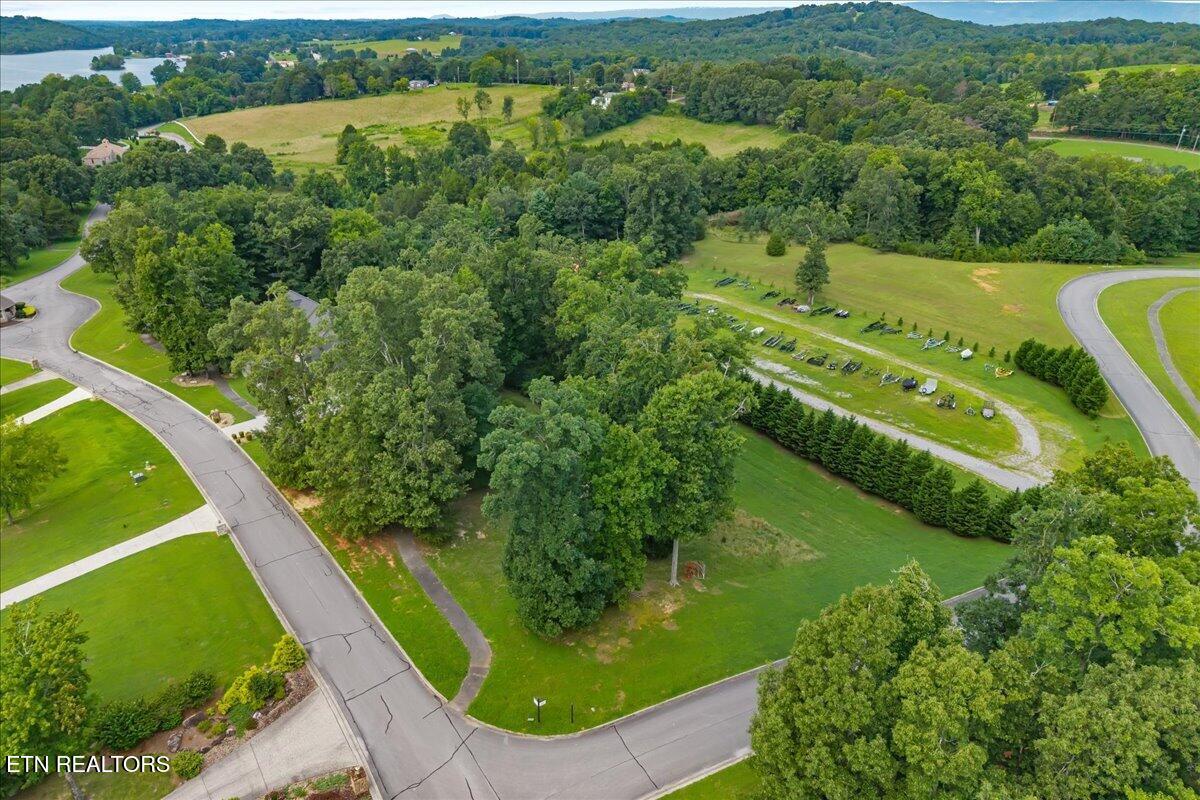 421 Waterfront Way Spring City TN 37381