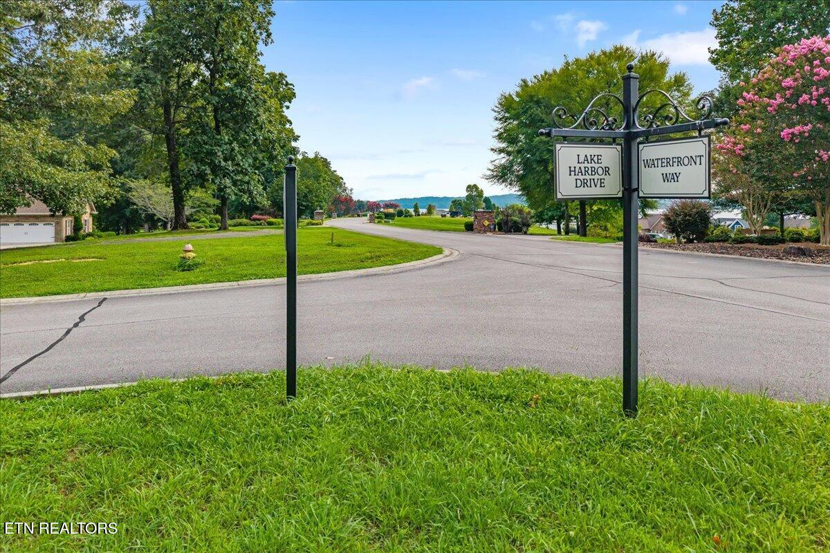 421 Waterfront Way Spring City TN 37381