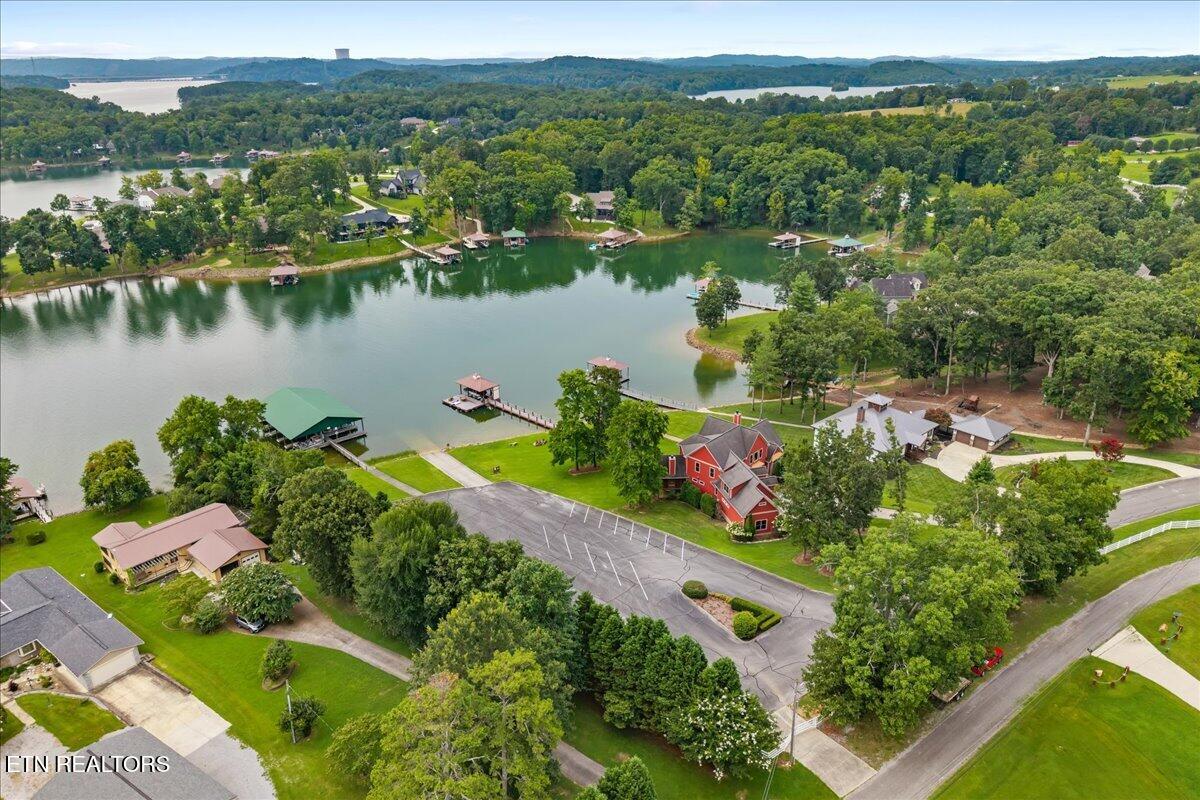 421 Waterfront Way Spring City TN 37381