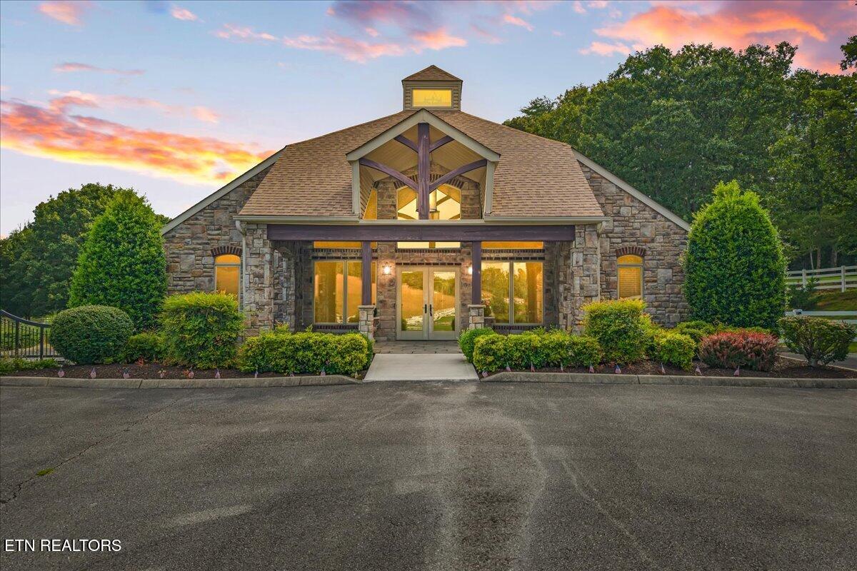 421 Waterfront Way Spring City TN 37381