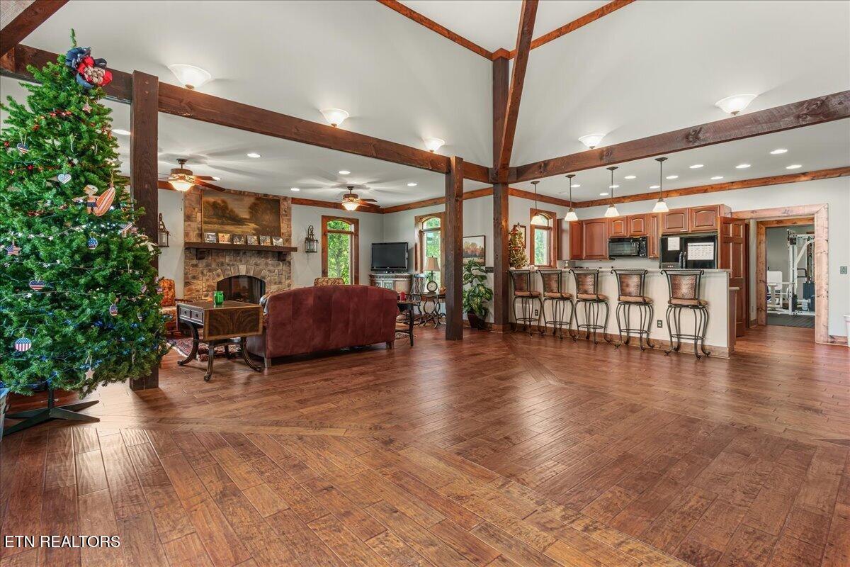 421 Waterfront Way Spring City TN 37381
