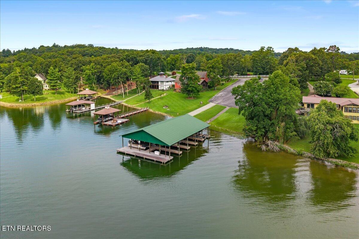 421 Waterfront Way Spring City TN 37381