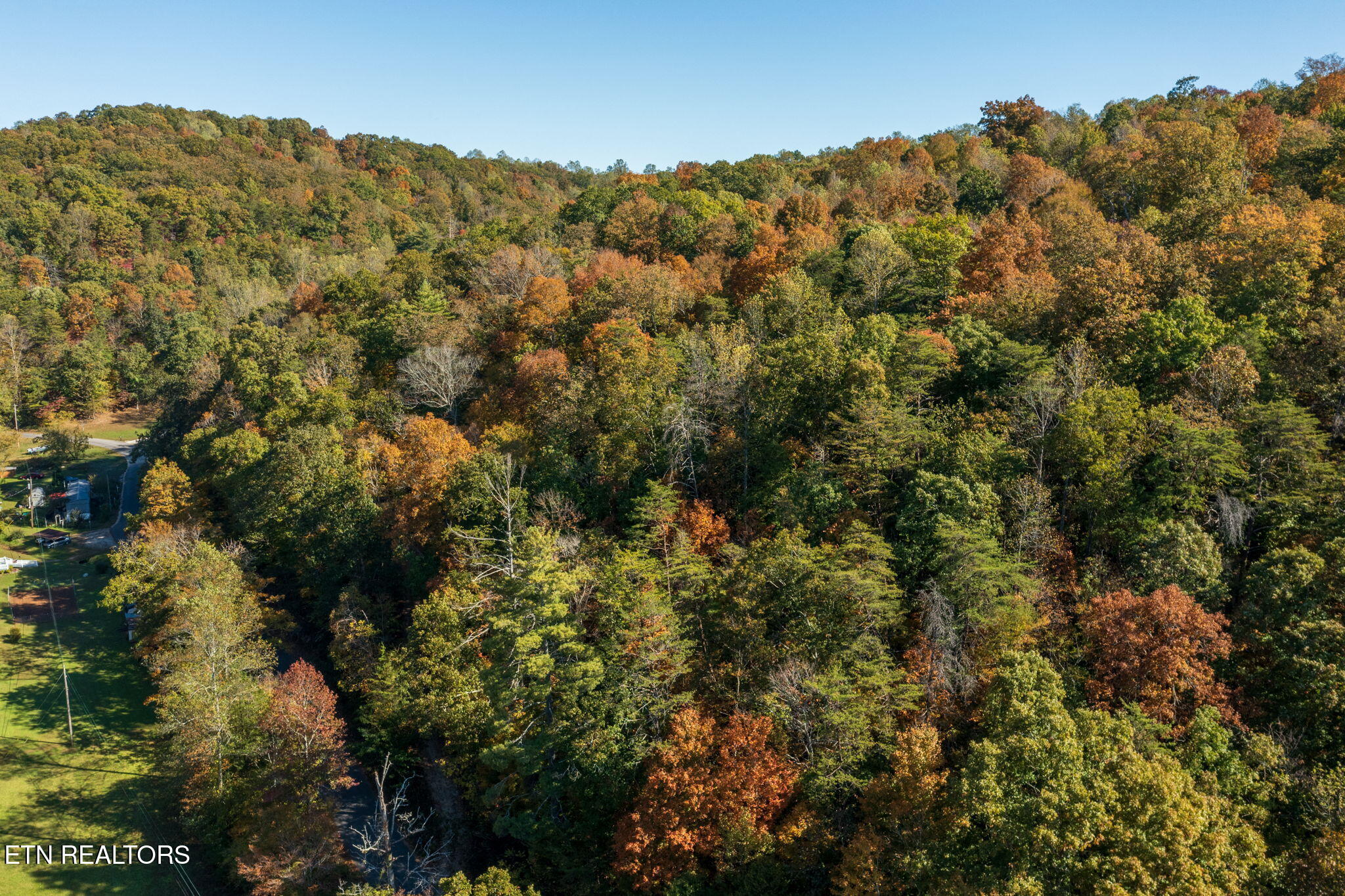 Strong Hollow Lane Rocky Top TN 37769