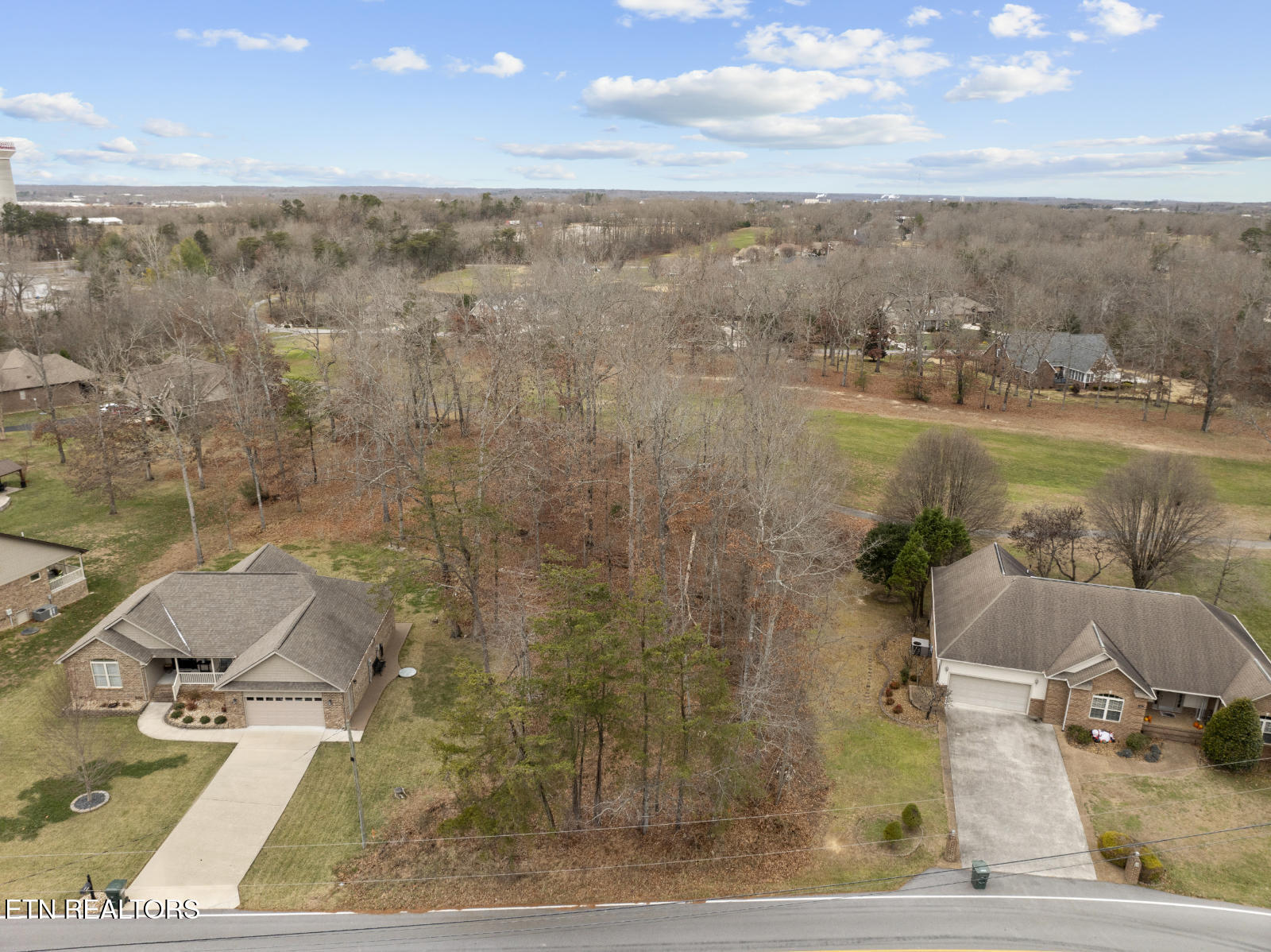 0.47 Ac E Deer Creek Drive Crossville TN 38571