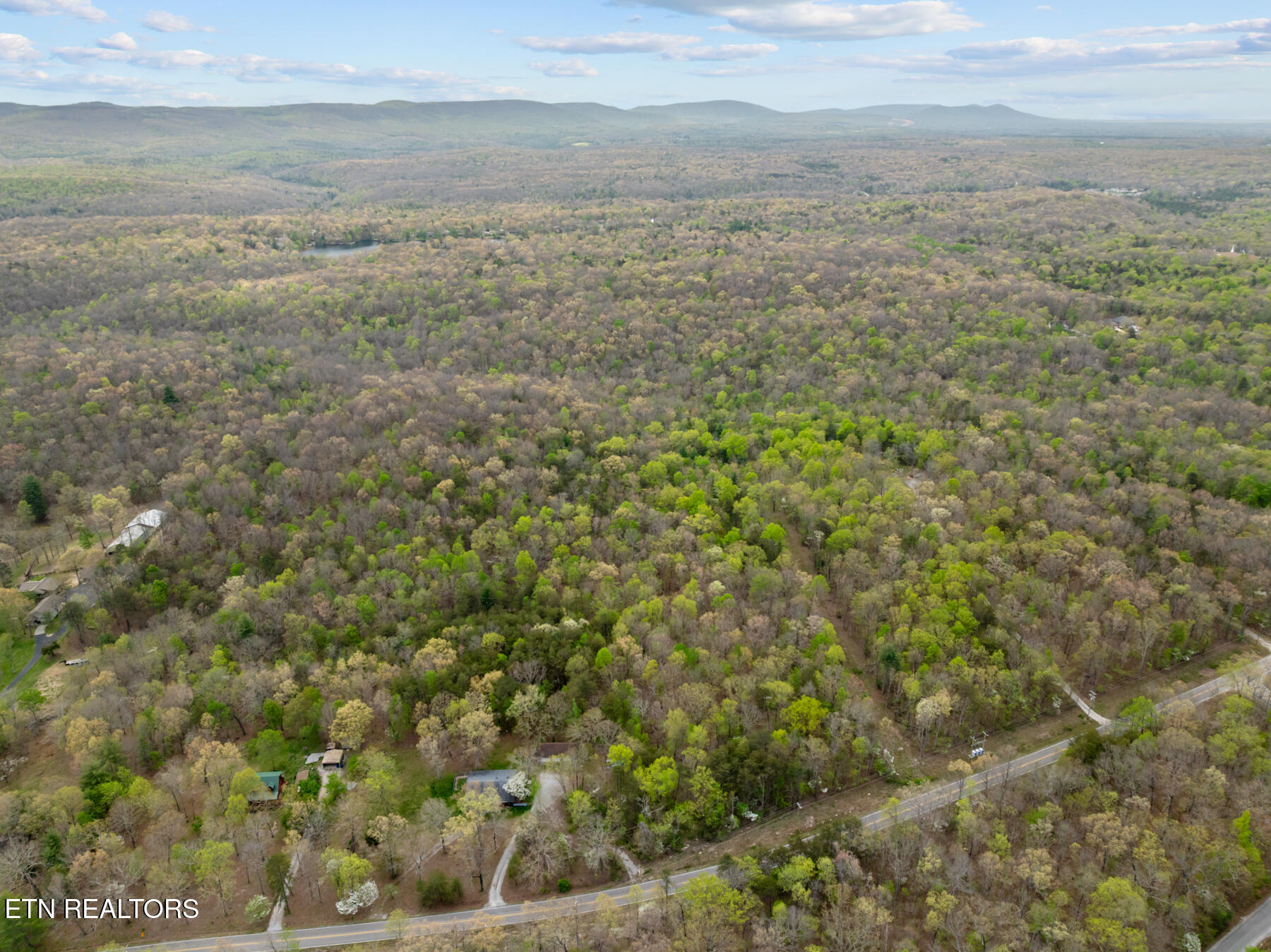 0 Peavine Road Crab Orchard TN 37723
