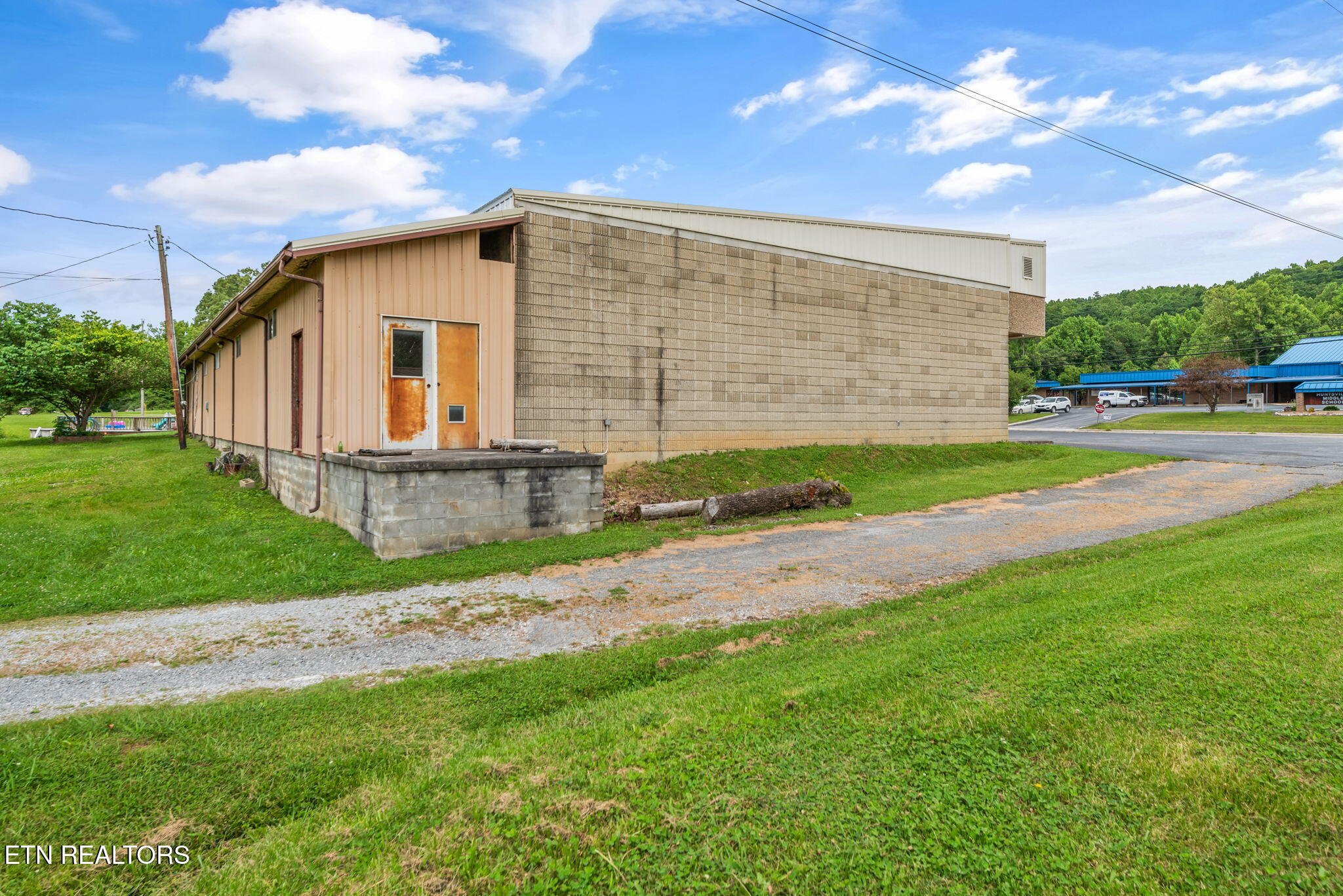 3136 Baker Highway Huntsville TN 37756