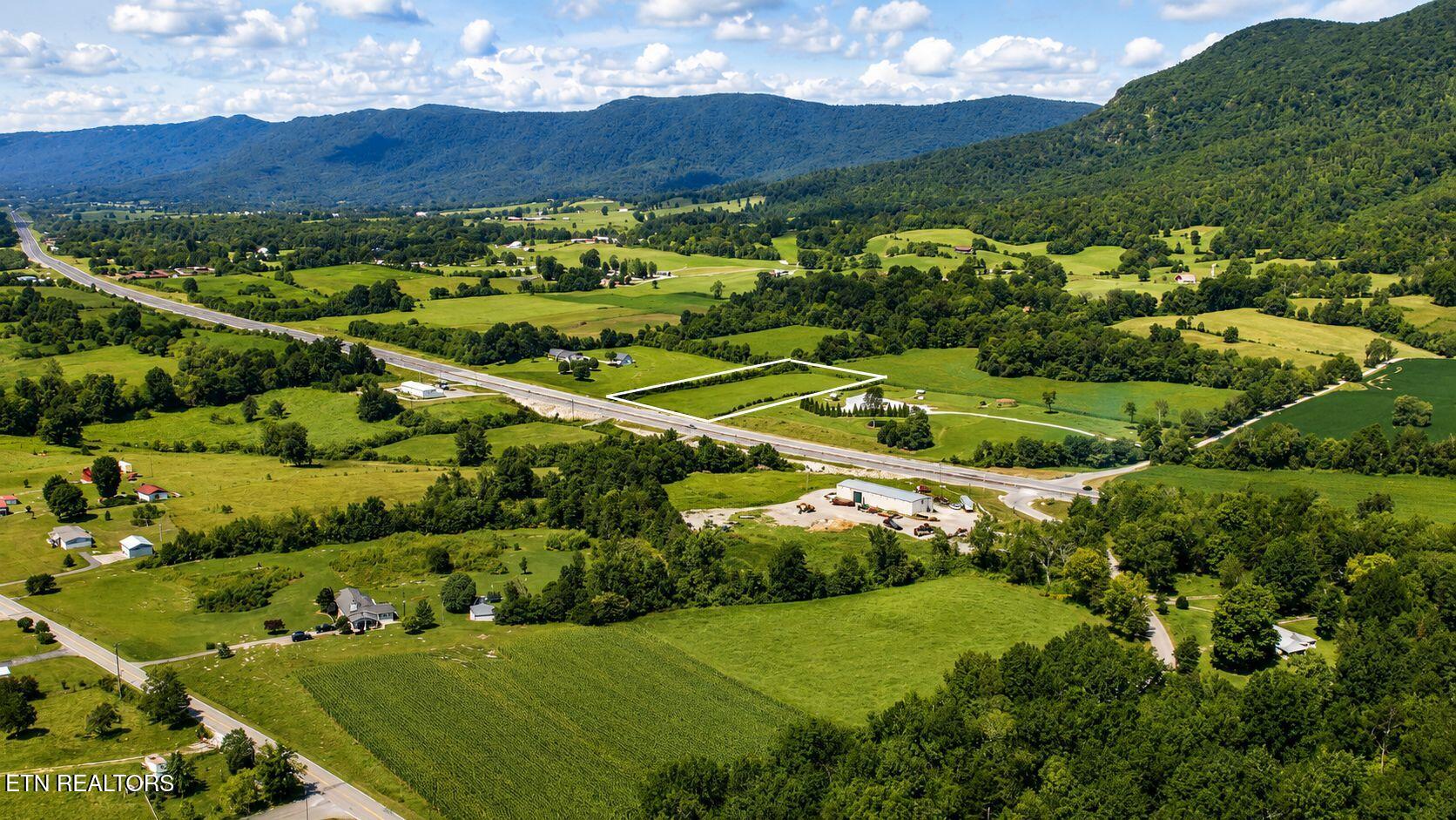 3.2ACRES Tennessee 63 Speedwell TN 37870