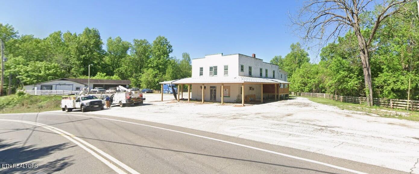 Old Harriman Highway Harriman TN 37748