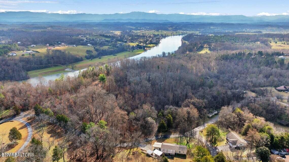 Lot 2 Roberts Road Kodak TN 37764