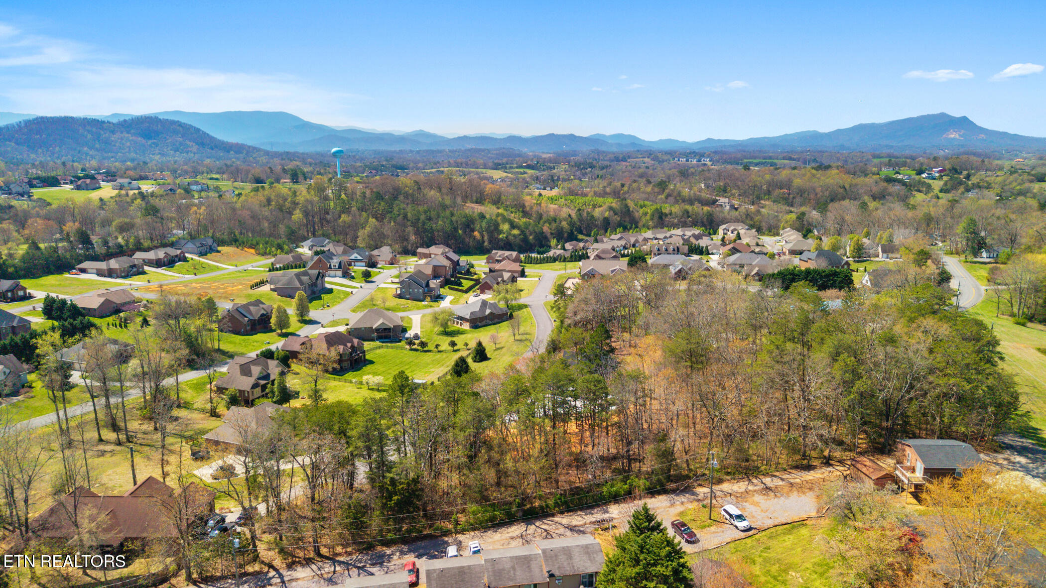 1701 Sierra Lane Sevierville TN 37862