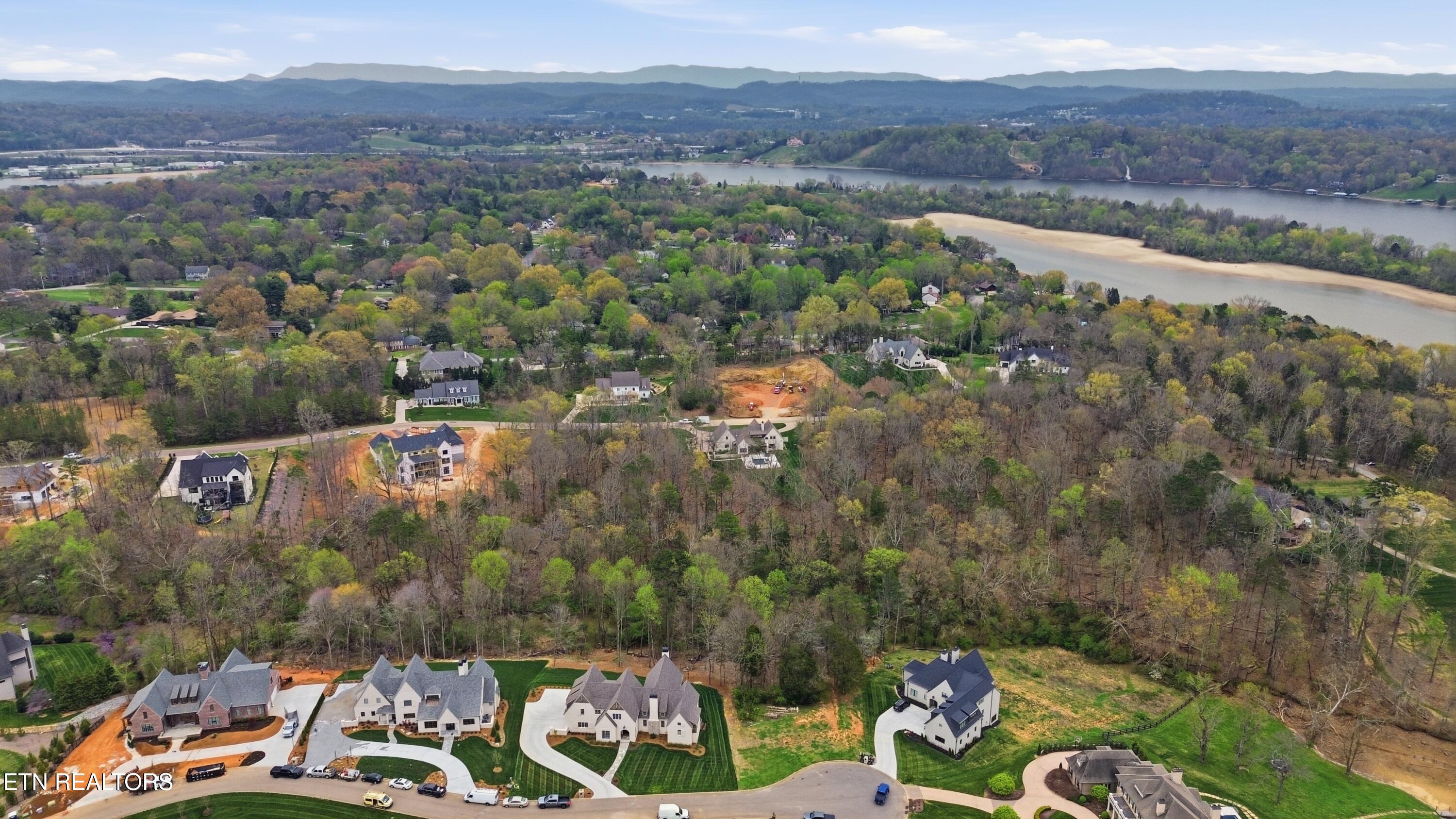 2226 Falcon Crest Lane Knoxville TN 37919