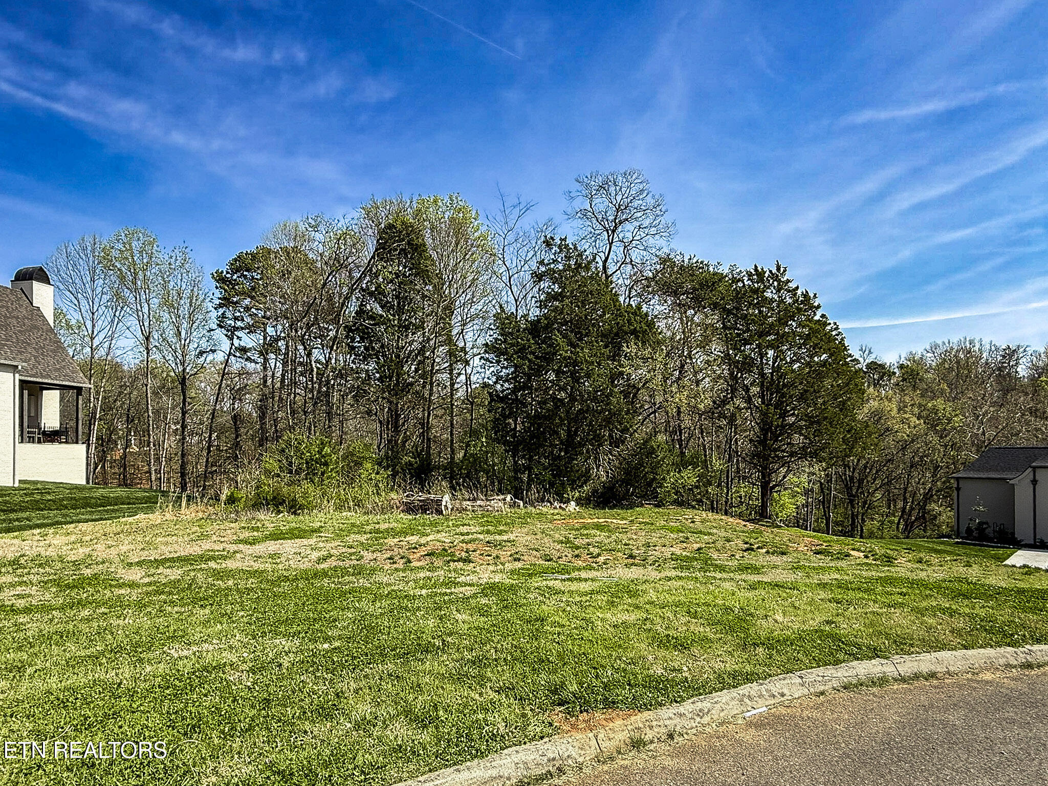 2226 Falcon Crest Lane Knoxville TN 37919