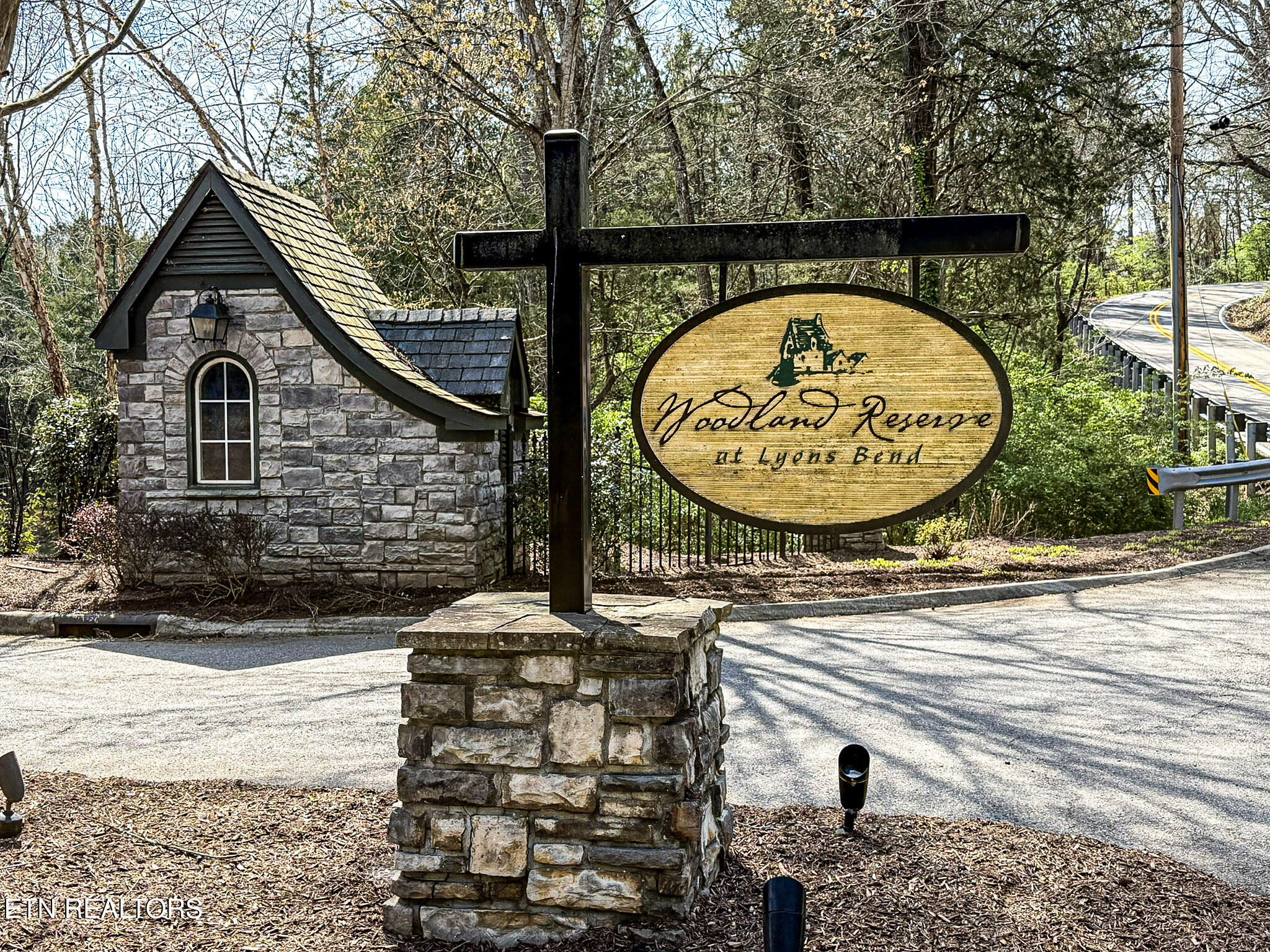 2226 Falcon Crest Lane Knoxville TN 37919