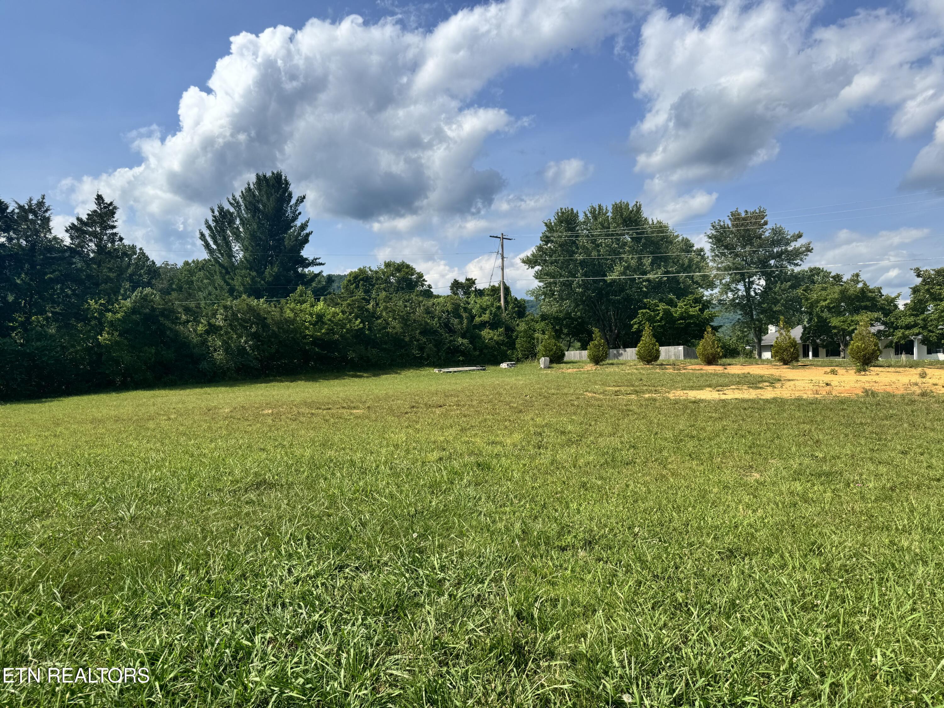 Grandview Lane Jacksboro TN 37757