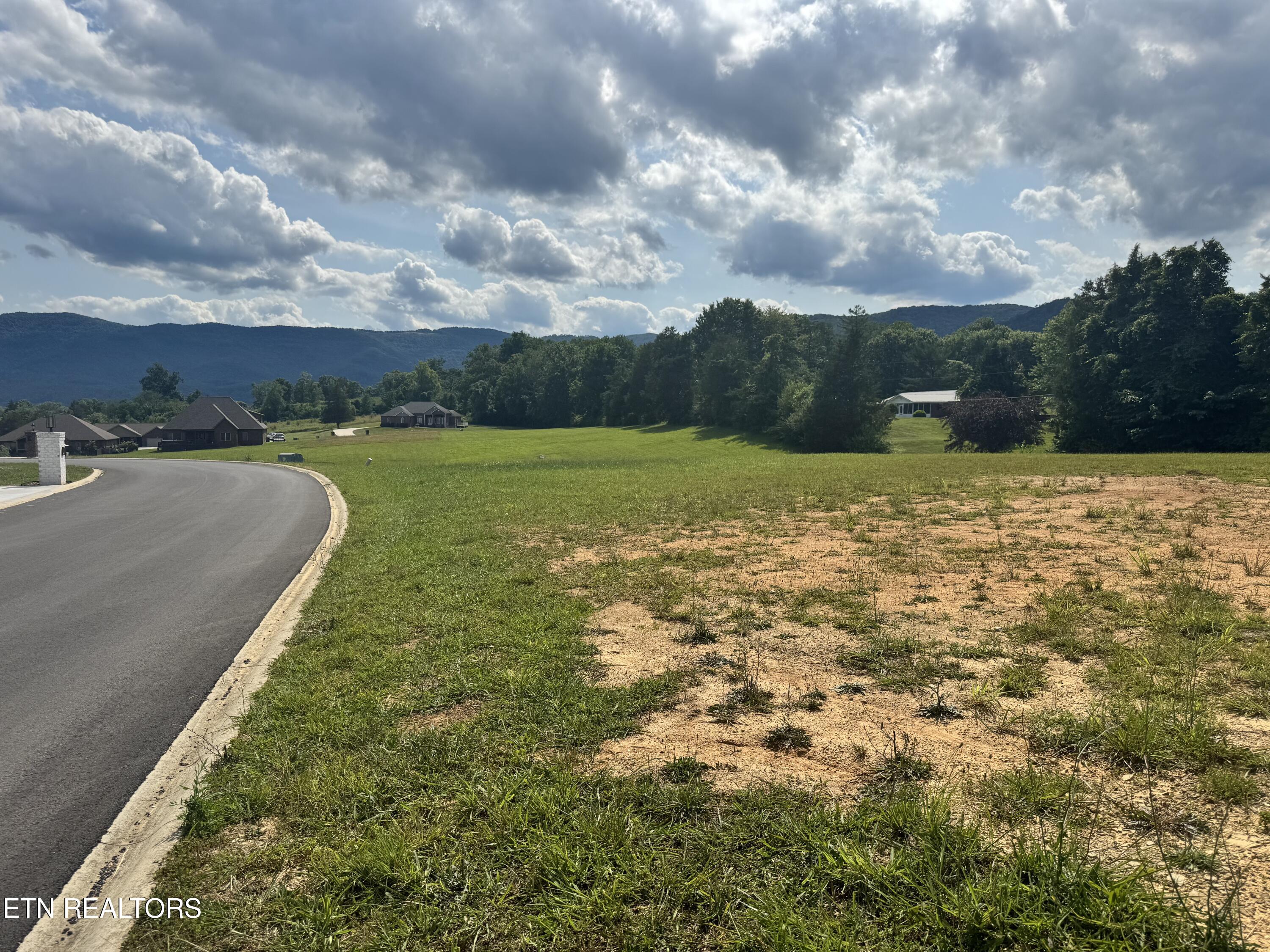 Grandview Lane Jacksboro TN 37757