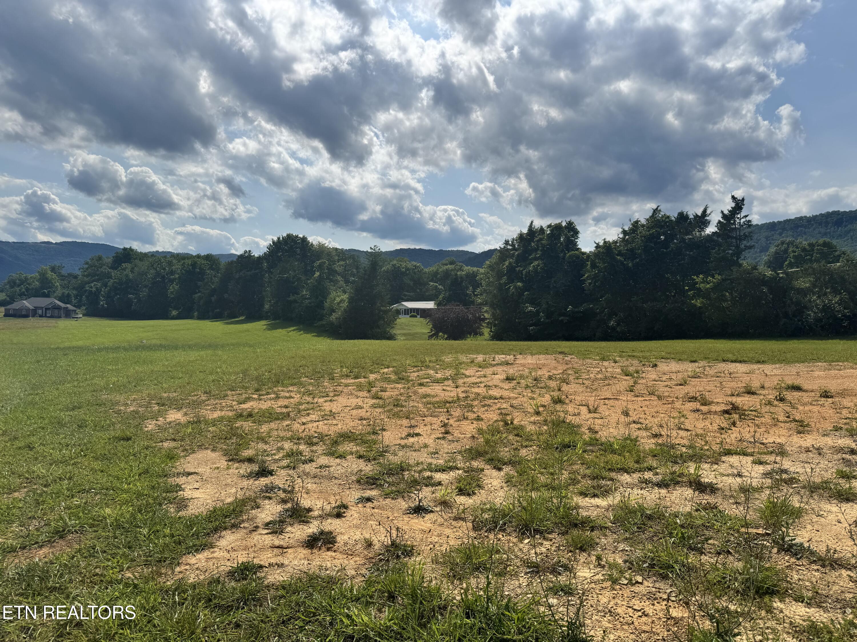Grandview Lane Jacksboro TN 37757