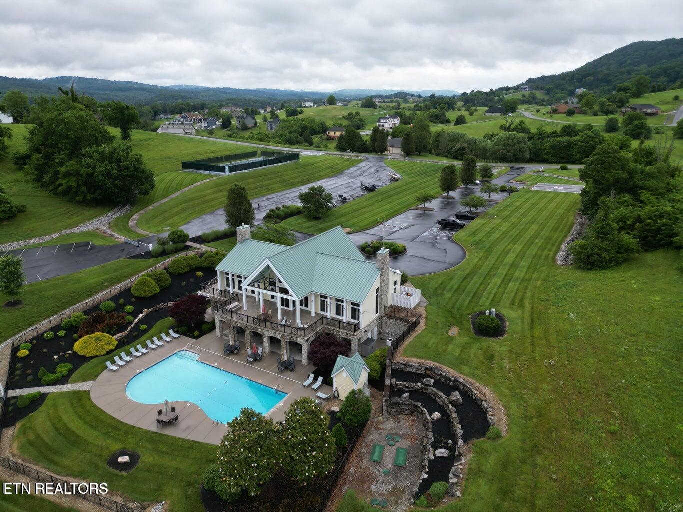 Lawrence Sharps Chapel TN 37866