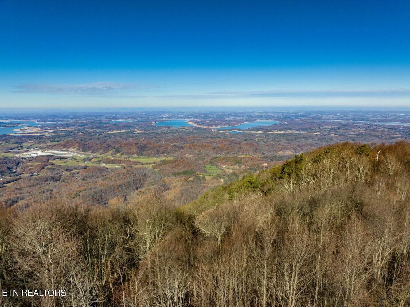 Seay Lane Dandridge TN 37725