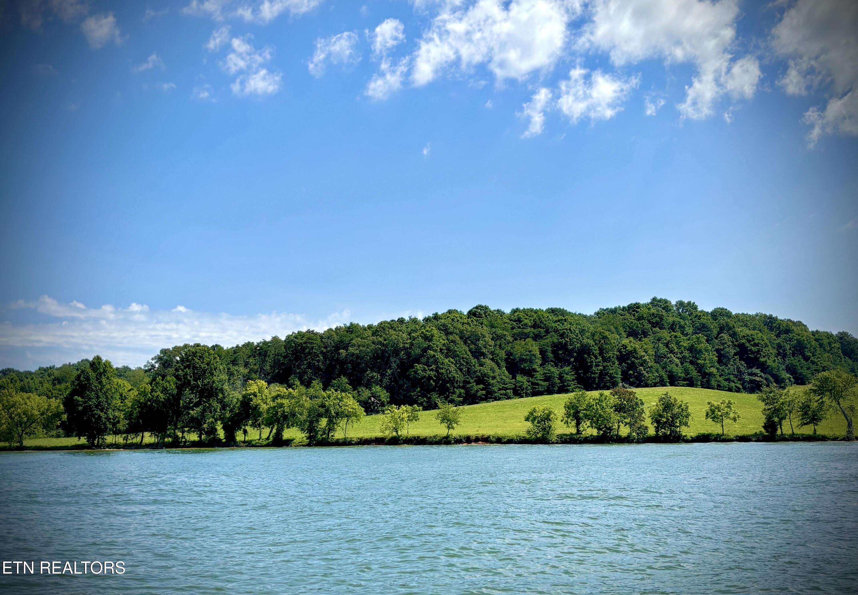 3845 Gravelly Hills Road Louisville TN 37777