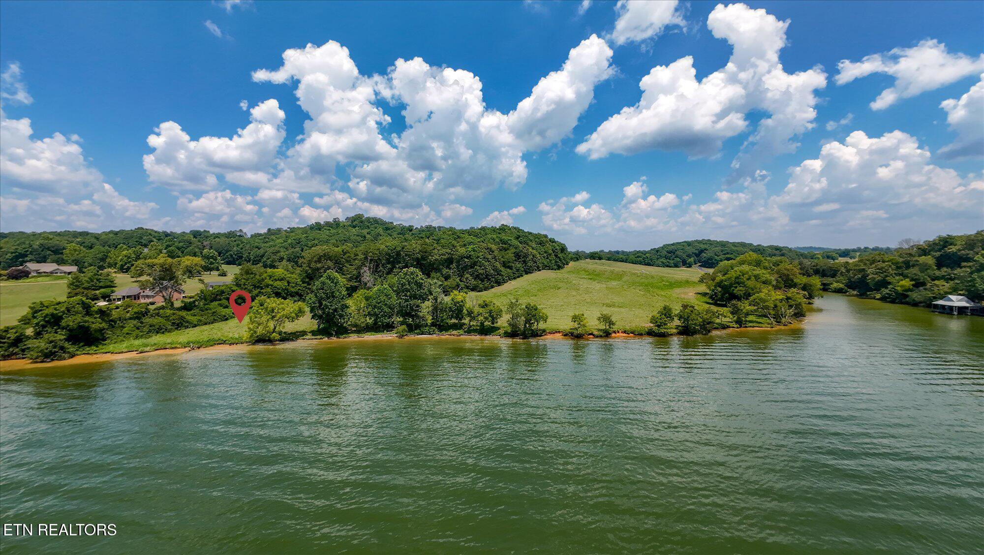 3845 Gravelly Hills Road Louisville TN 37777