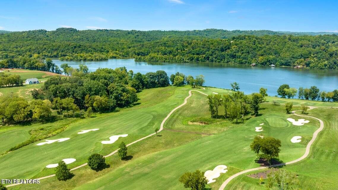 651 Eagle Point Drive Loudon TN 37774