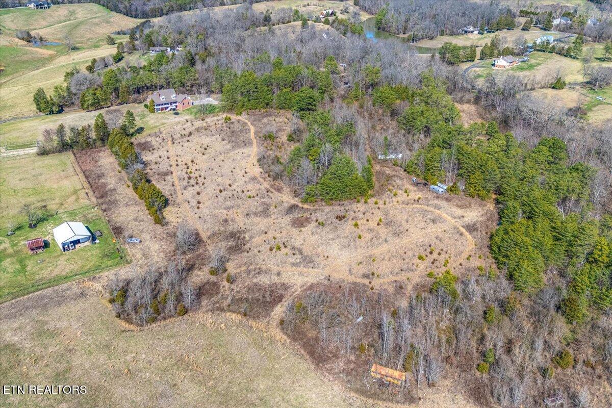 Country Lane Walland TN 37886