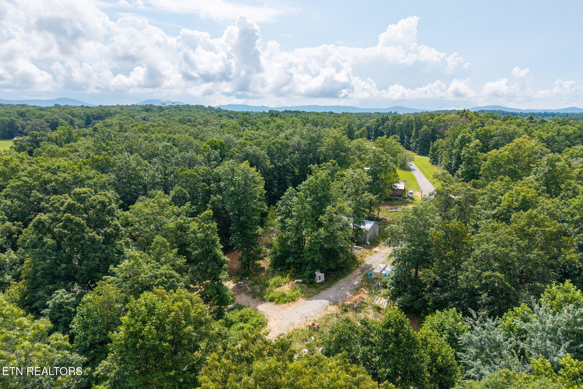 494 Sampson Road Crossville TN 38572