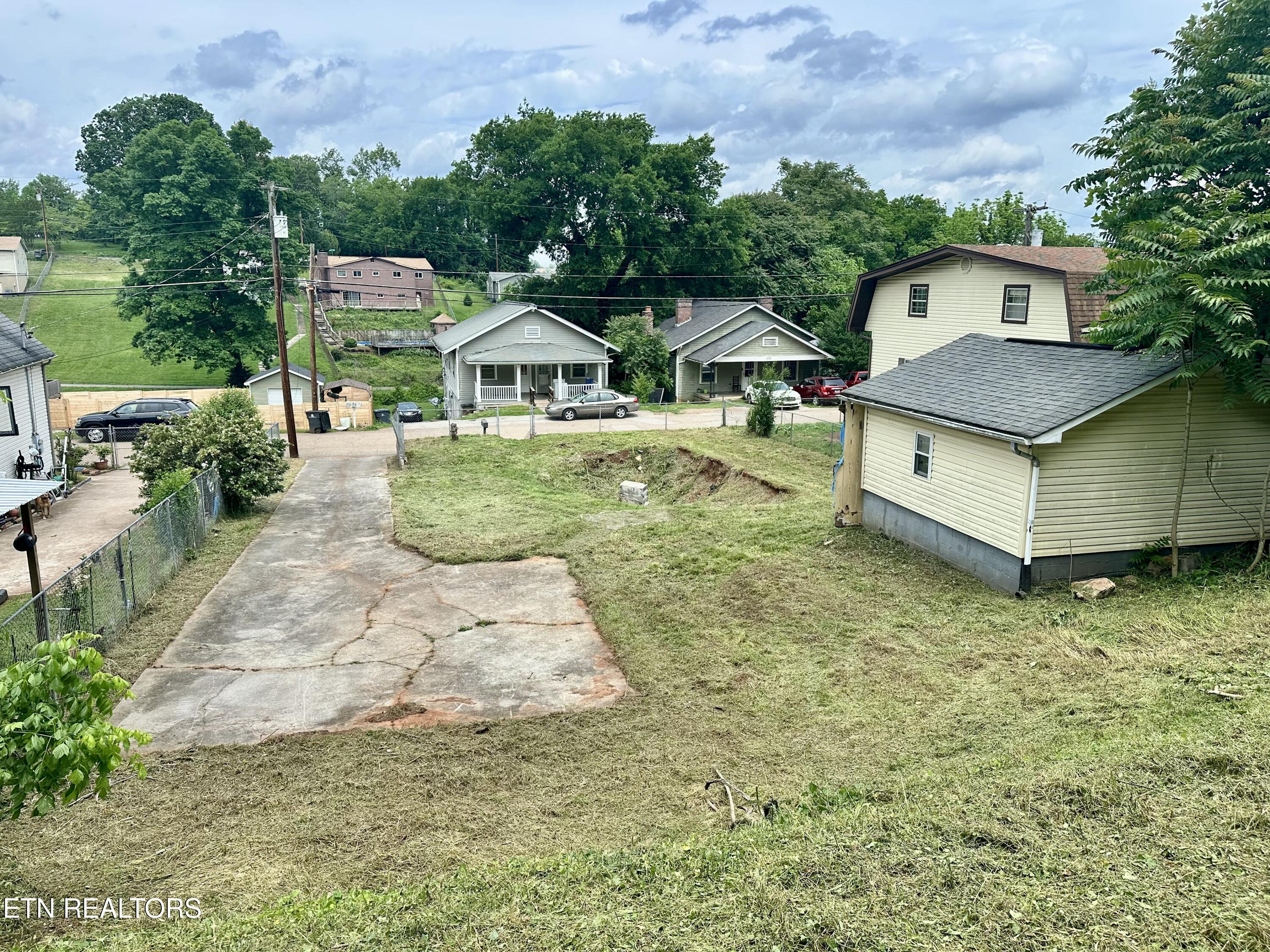 1128 Valley Avenue Knoxville TN 37920
