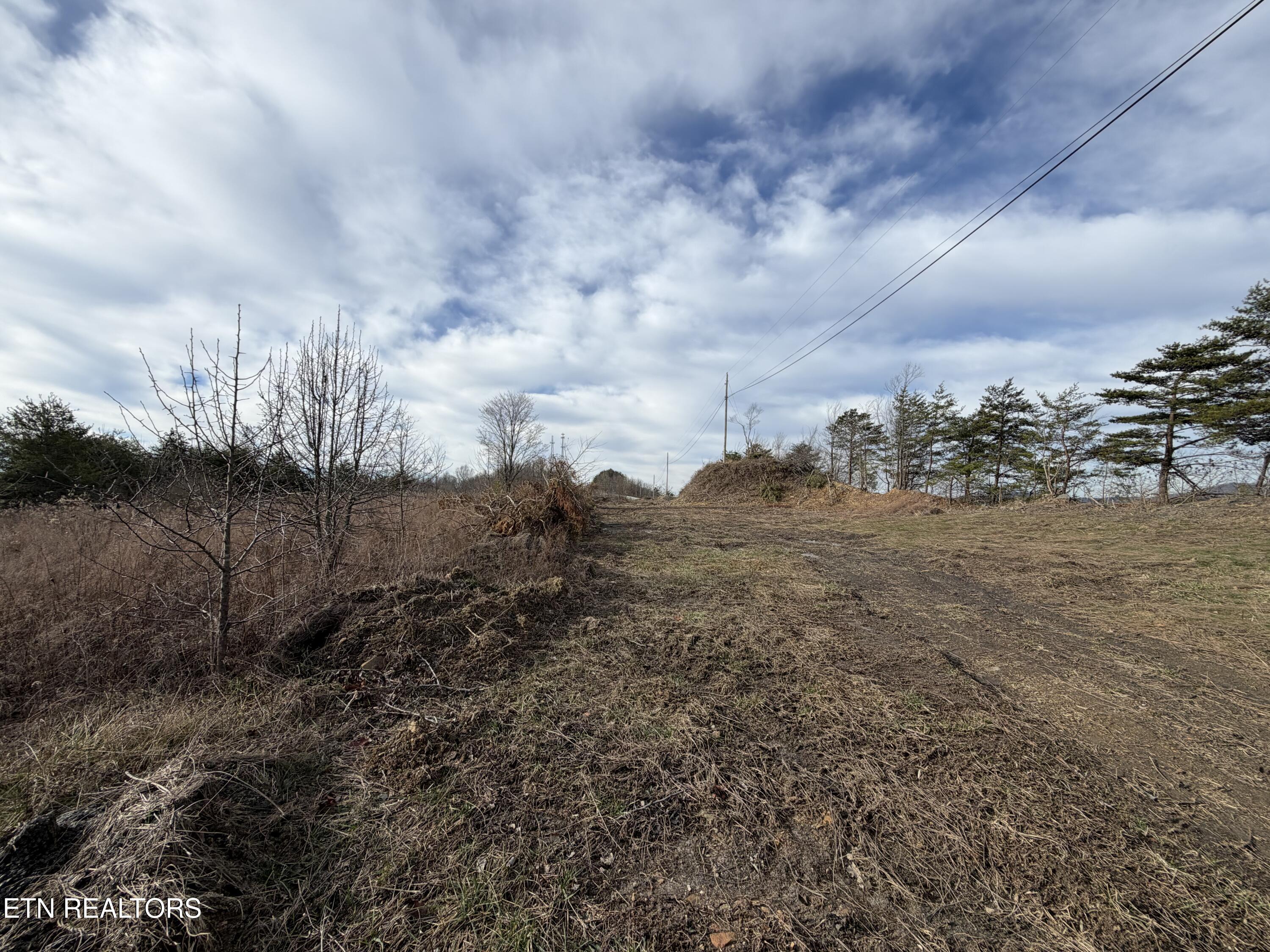 Pine Mountain Road Jellico TN 37762