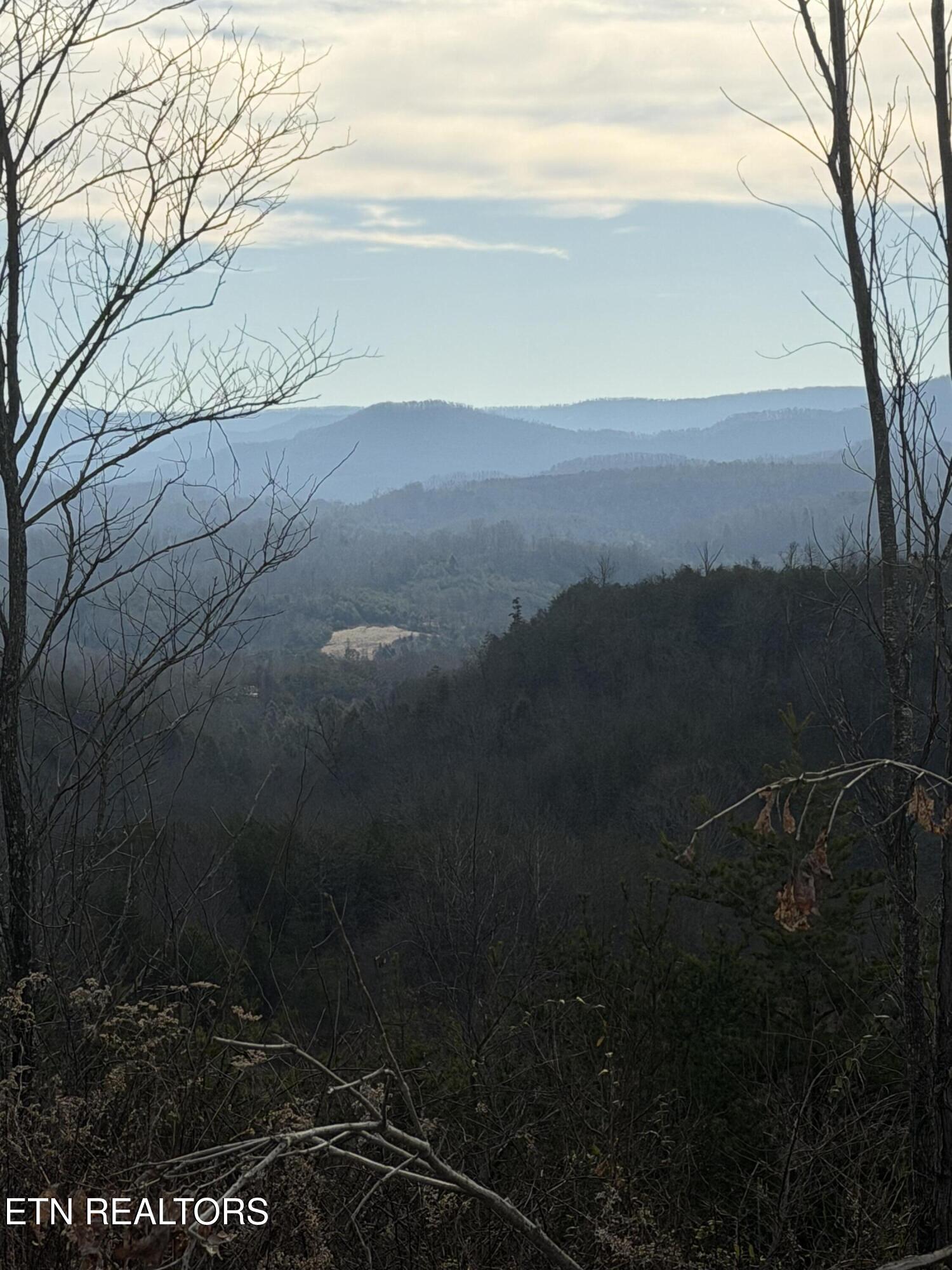 Pine Mountain Road Jellico TN 37762