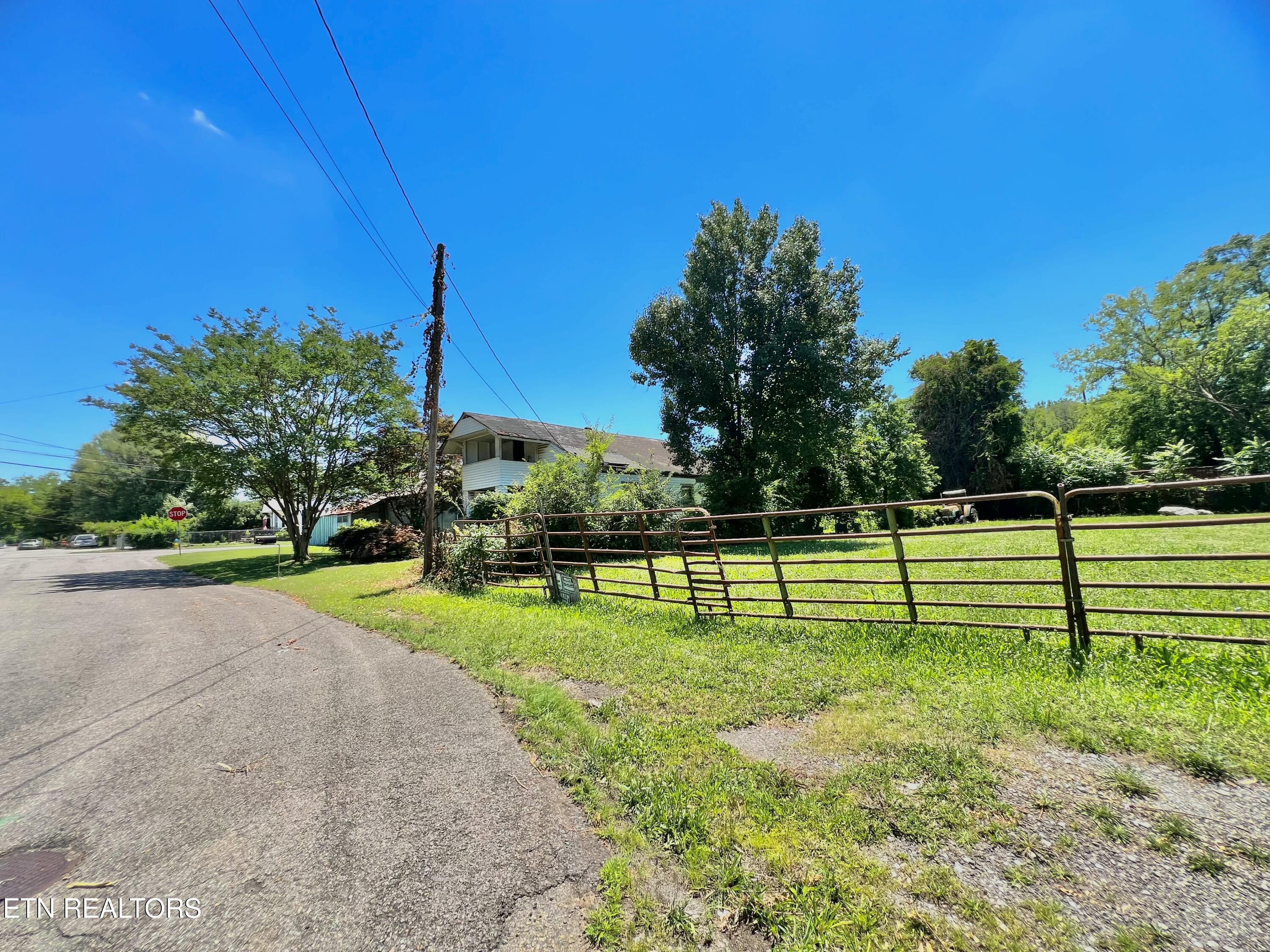 3808 Reagan Avenue Knoxville TN 37919