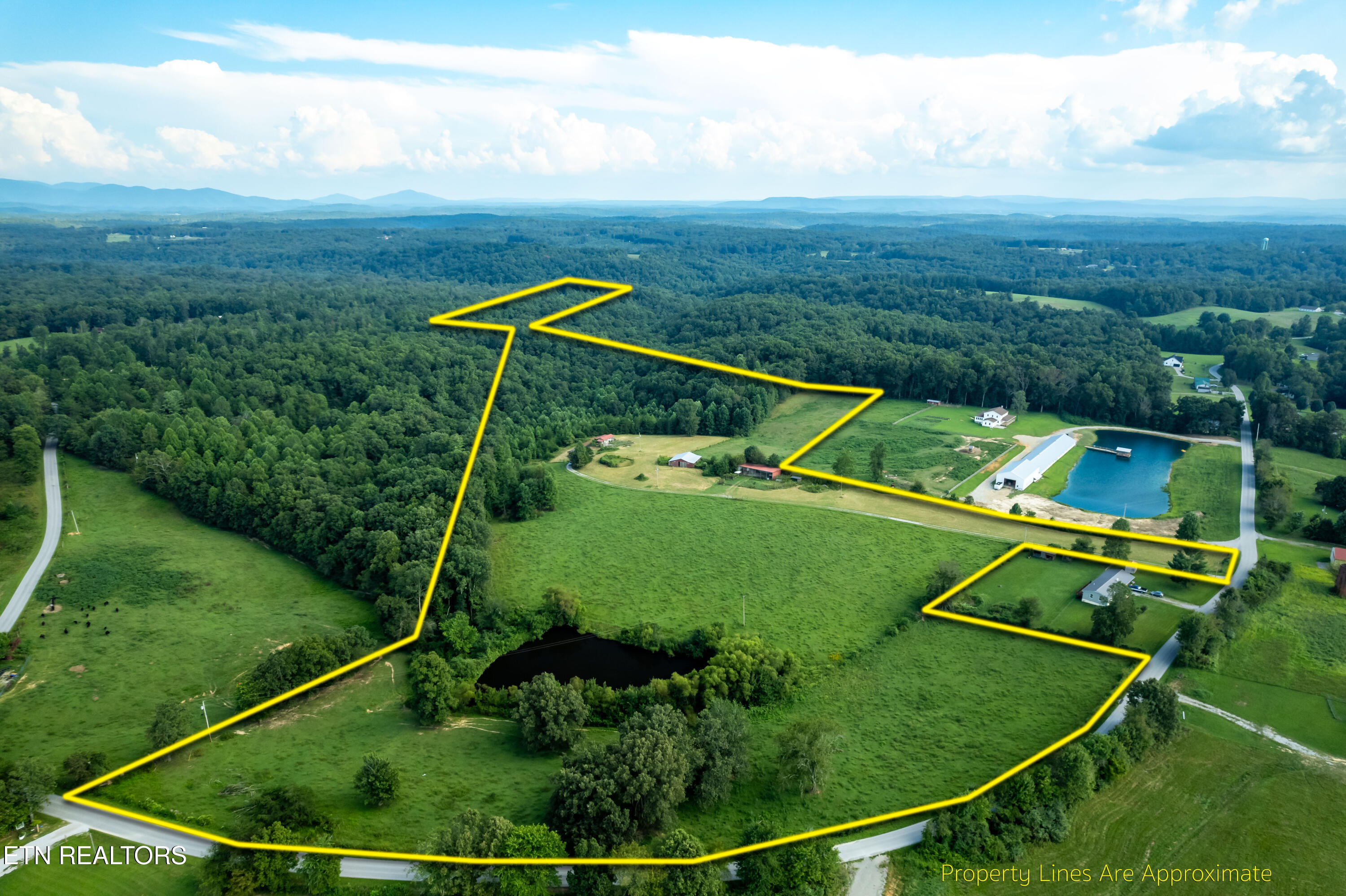 346 Christenson Road Deer Lodge TN 37726