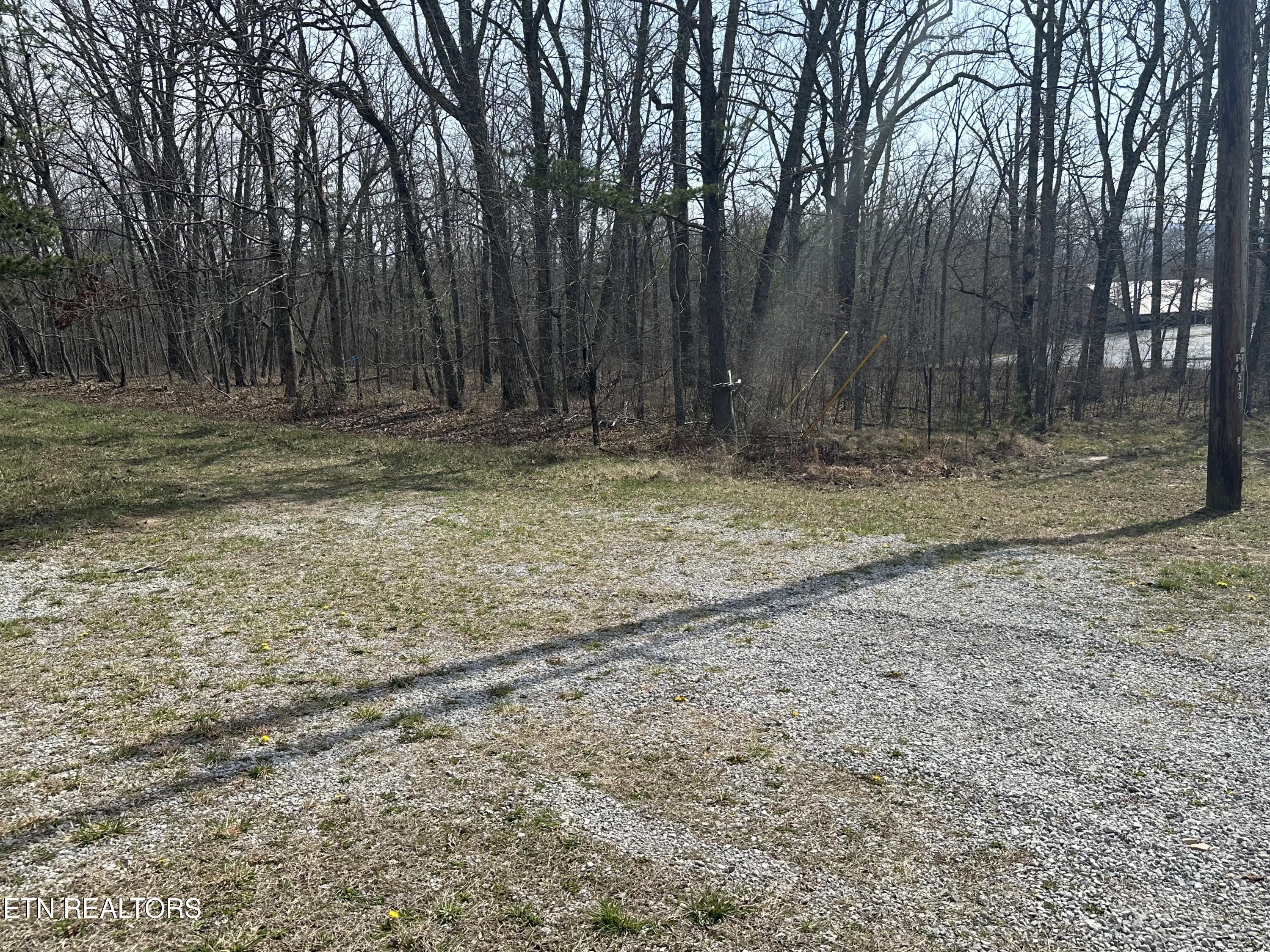 221 Westchester Drive Crossville TN 38558