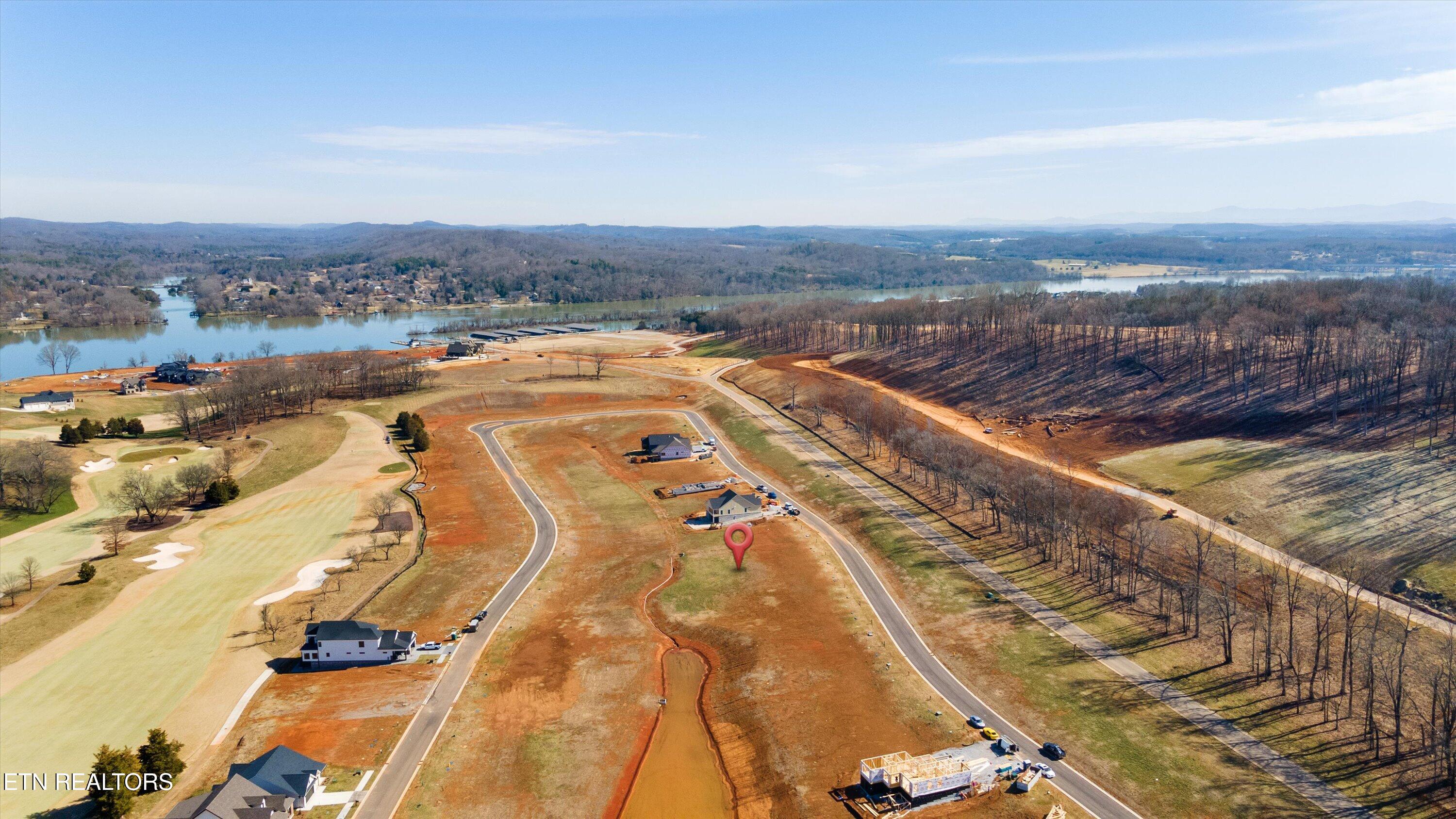 1848 Black Bear Circle Loudon TN 37774