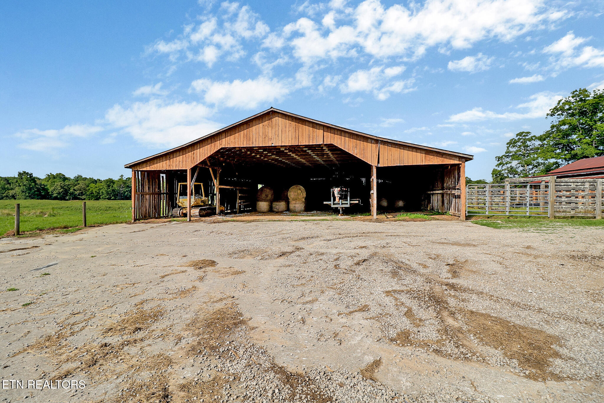 1041 Walt Reed Road Grandview TN 37337